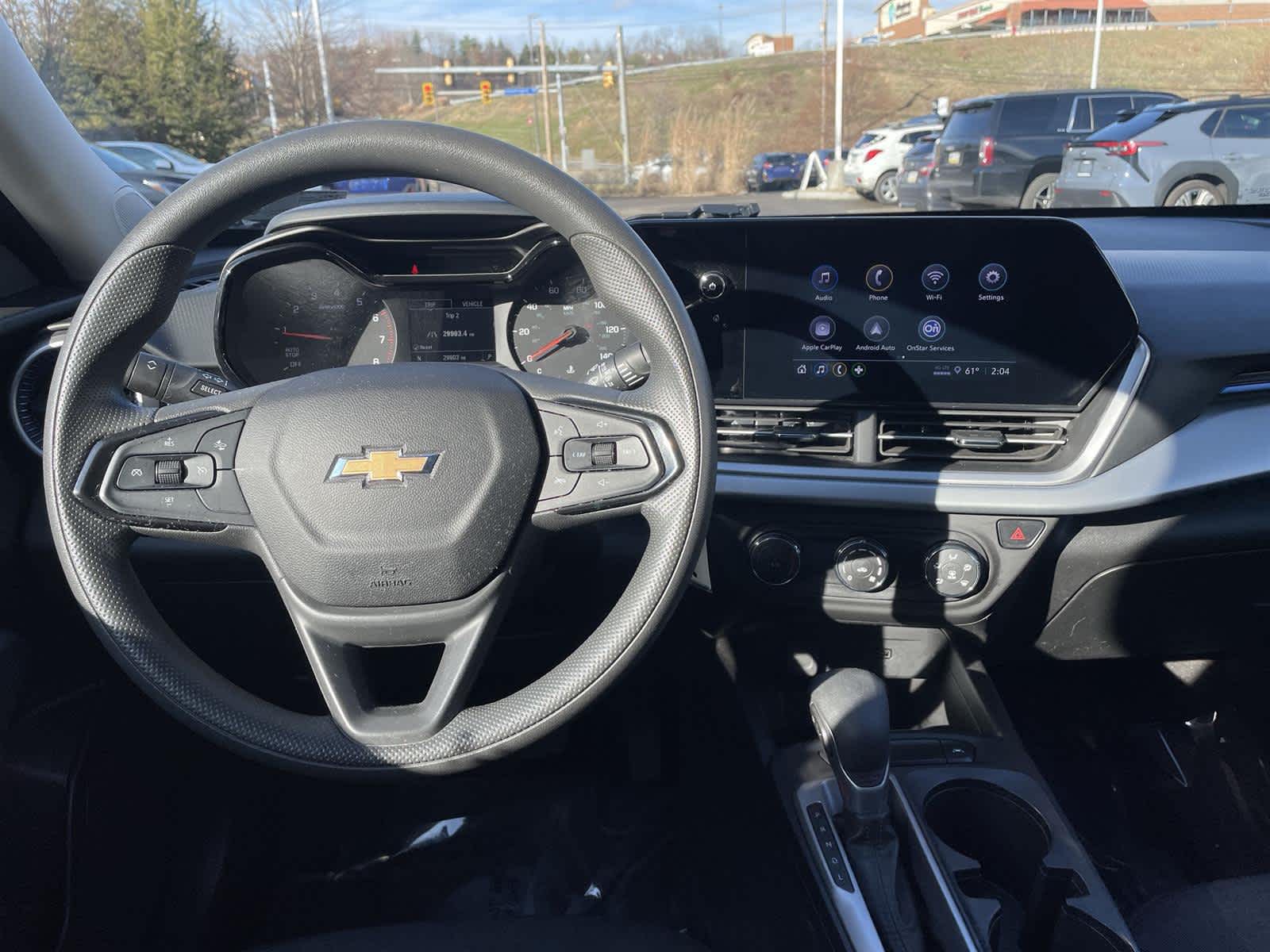 Thumbnail: 2024 Chevrolet Trax - 18