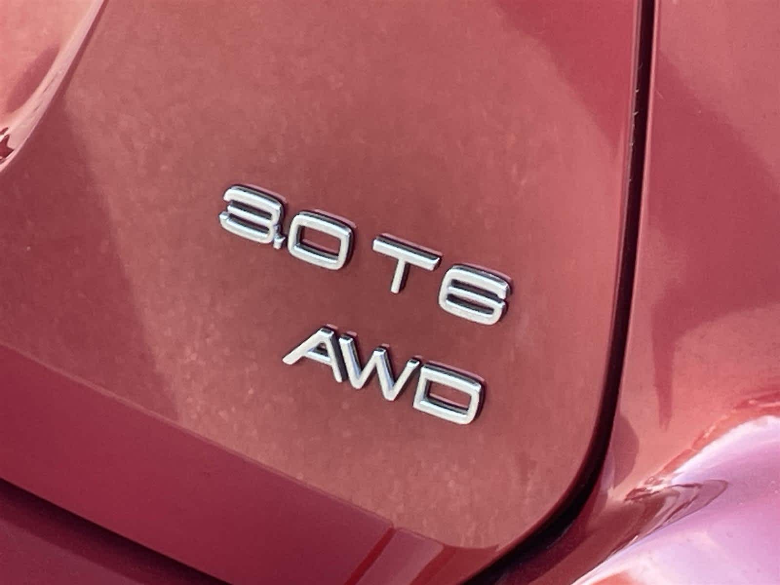 Thumbnail: 2016 Volvo XC60 - 10