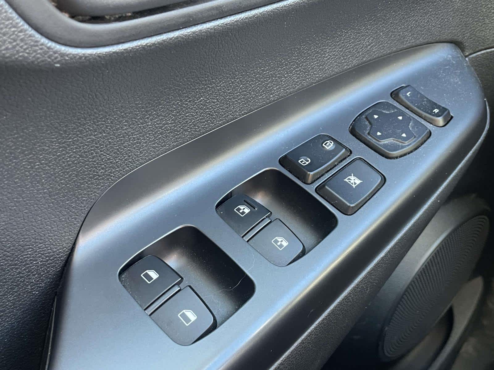 Thumbnail: 2019 Hyundai Kona - 16