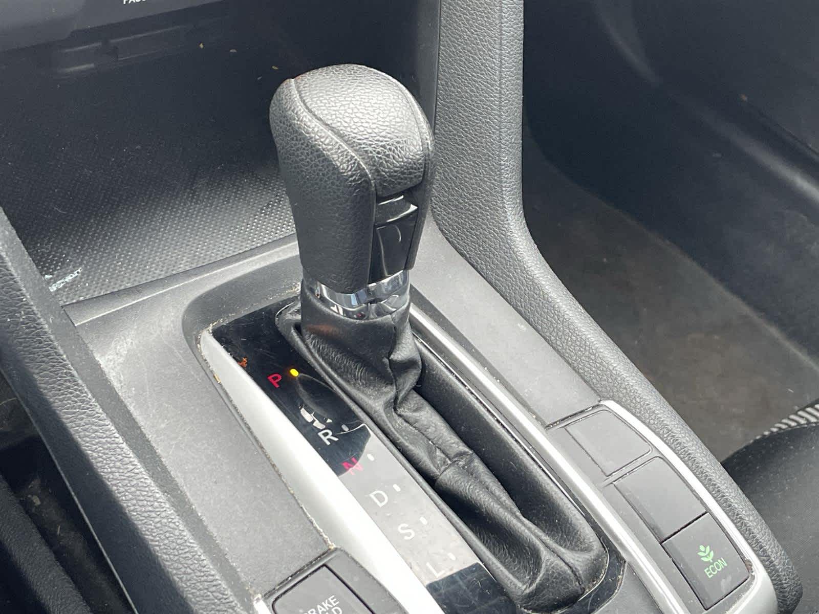 Thumbnail: 2018 Honda Civic - 15