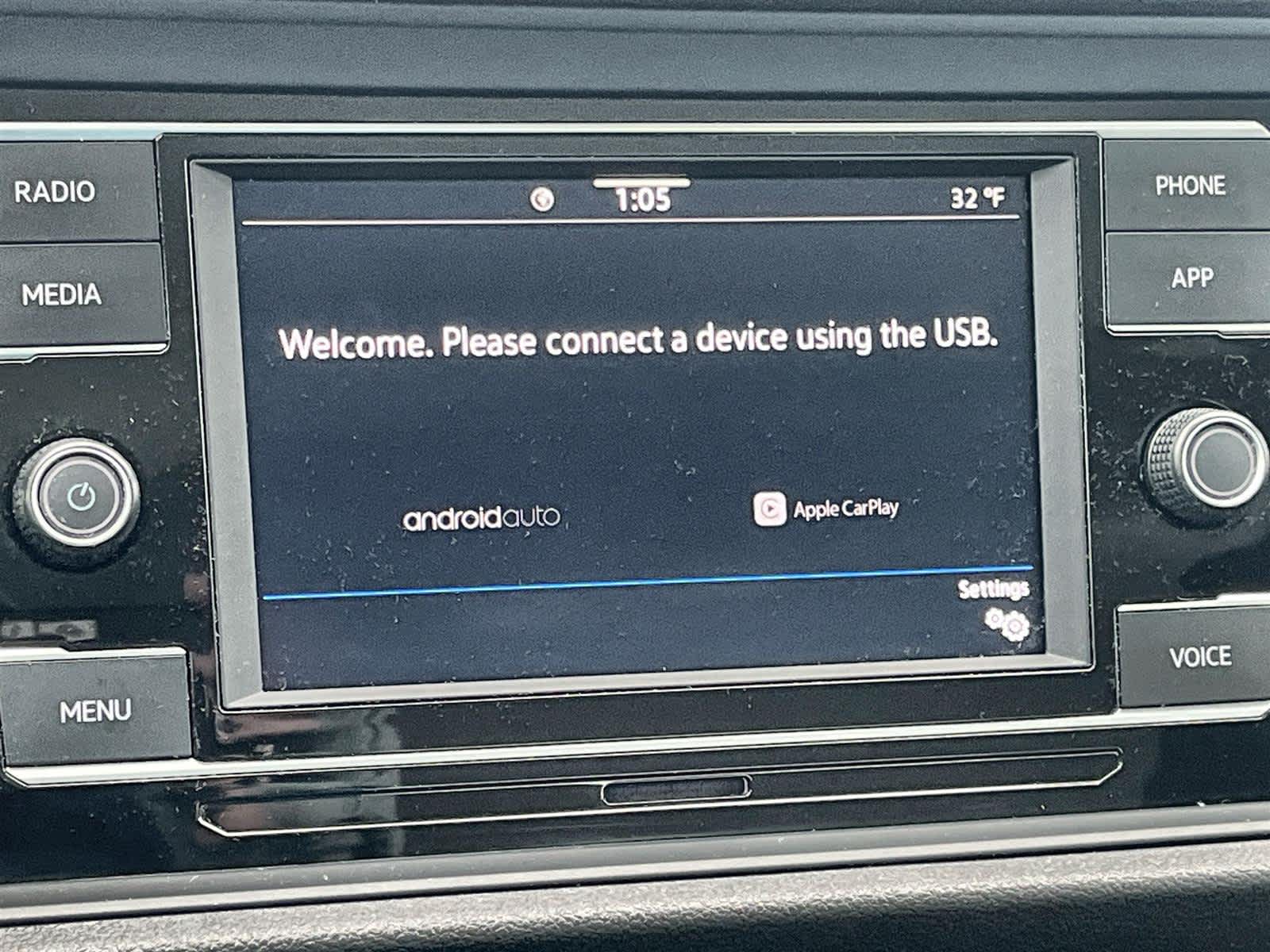 Thumbnail: 2024 Volkswagen Jetta - 21