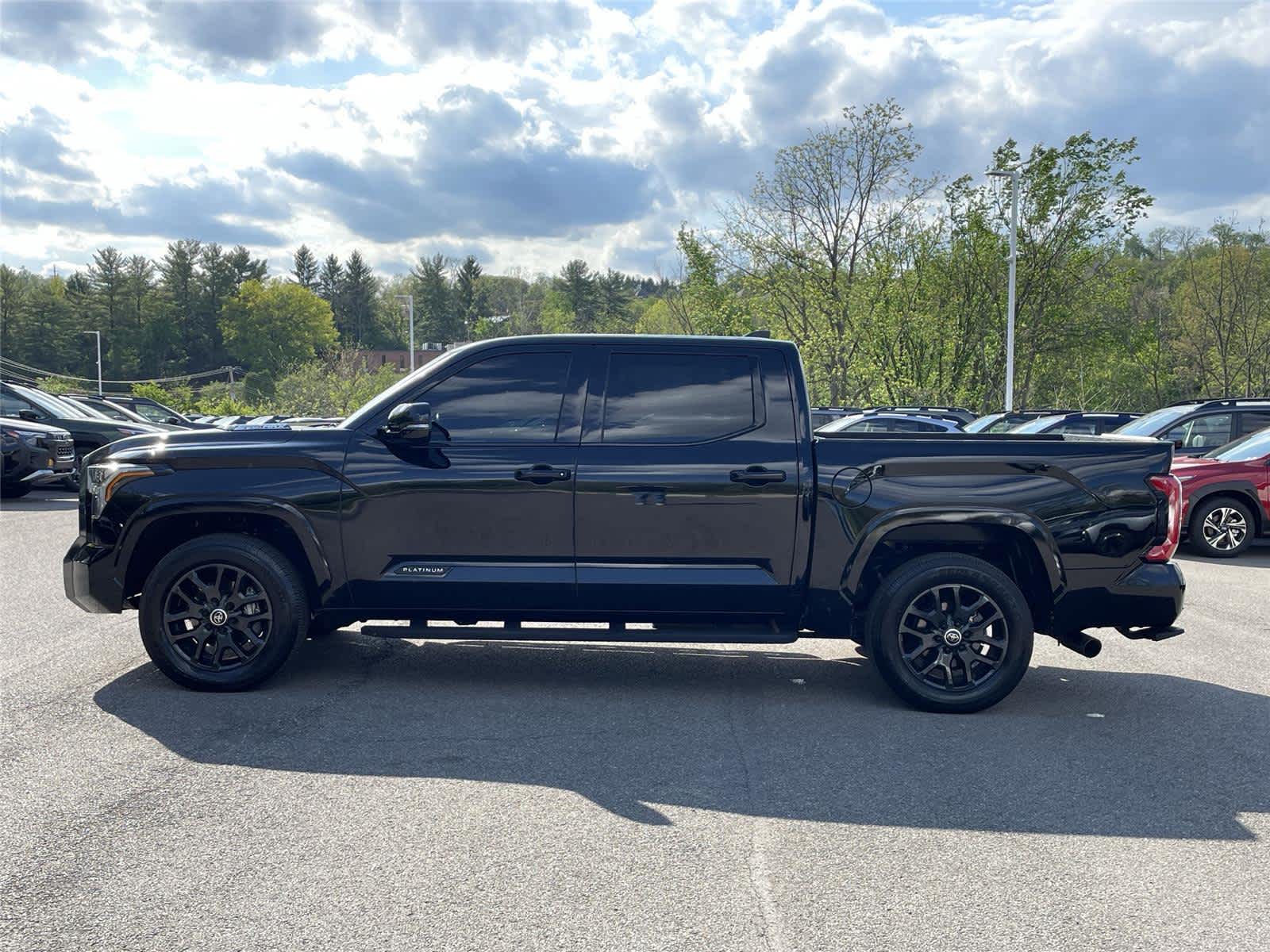 Thumbnail: 2024 Toyota Tundra - 2