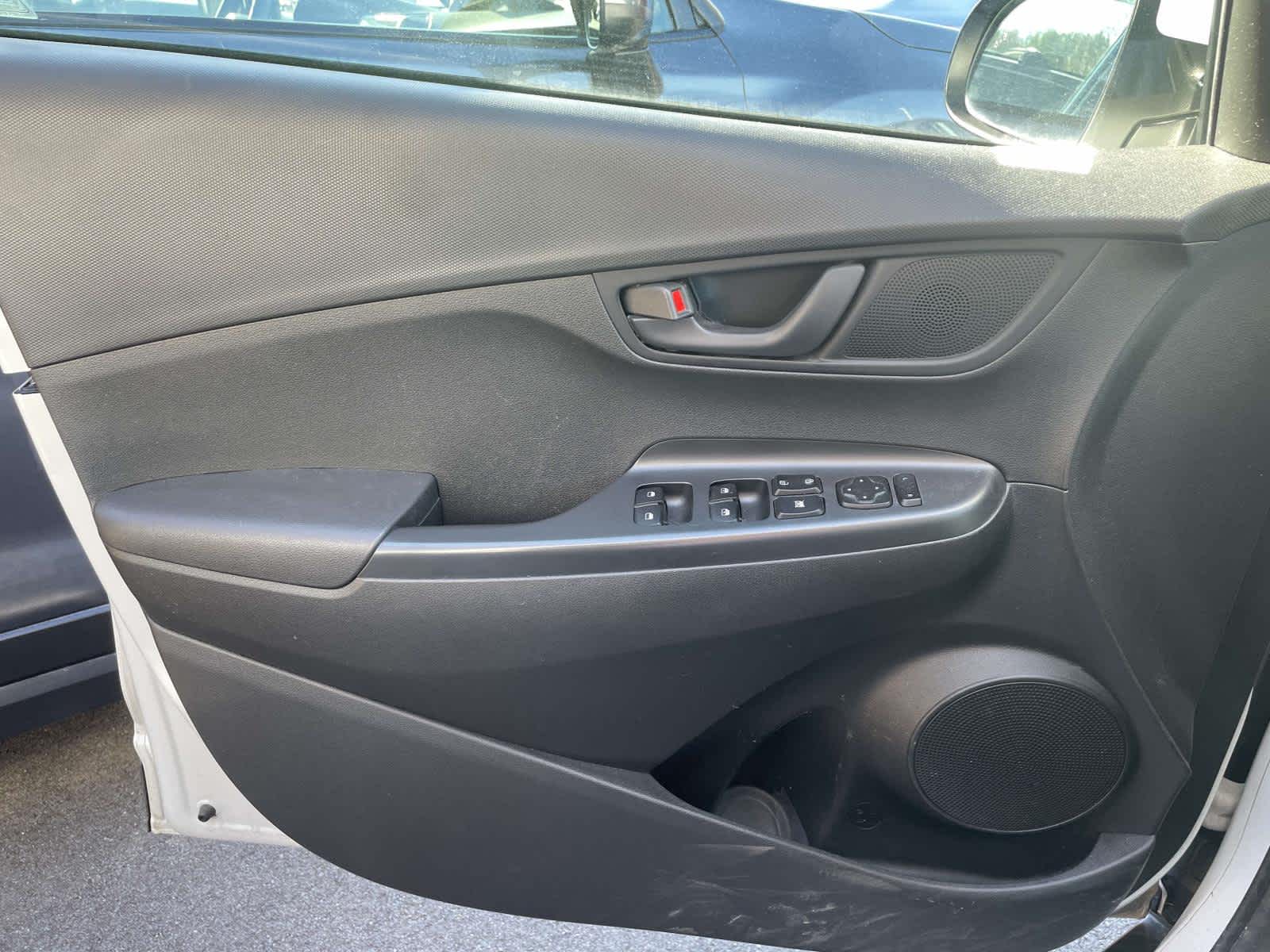 Thumbnail: 2019 Hyundai Kona - 15