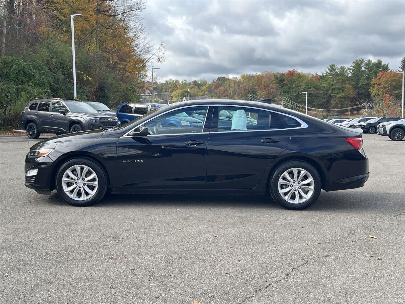 Thumbnail: 2023 Chevrolet Malibu - 2