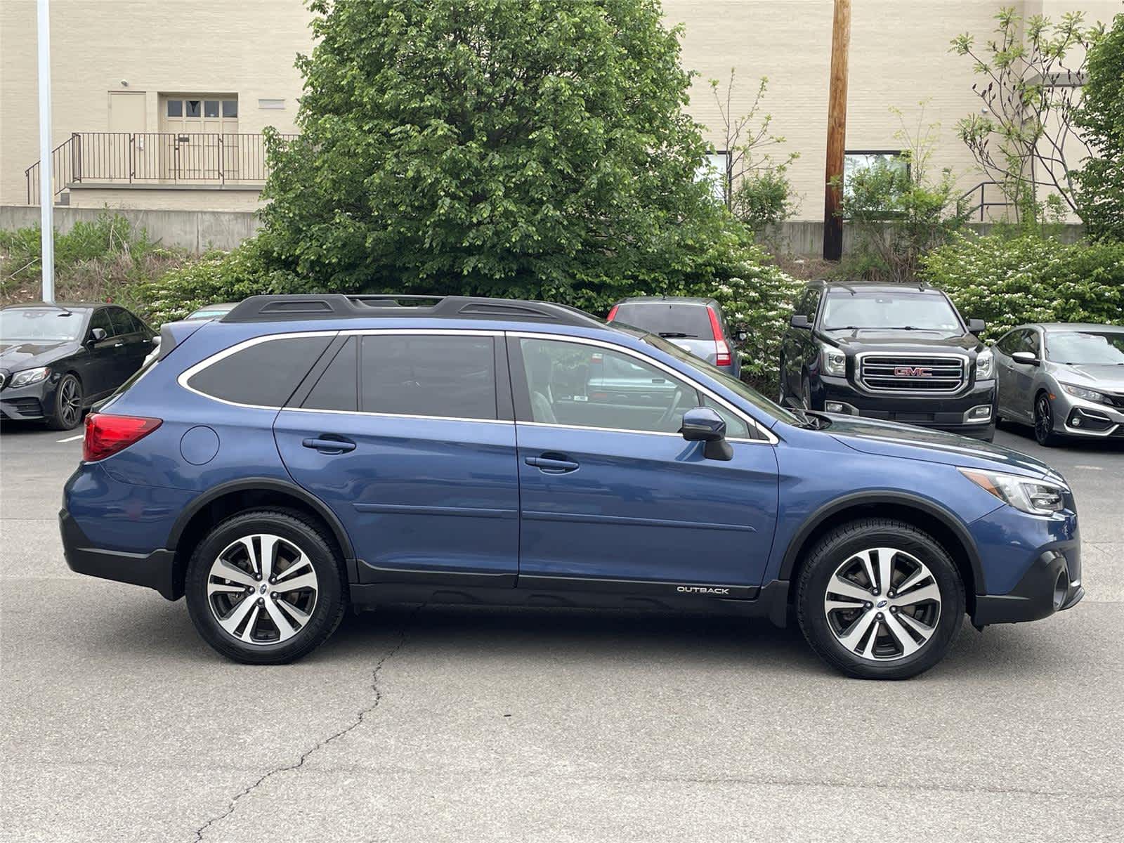 Thumbnail: 2019 Subaru Outback - 6