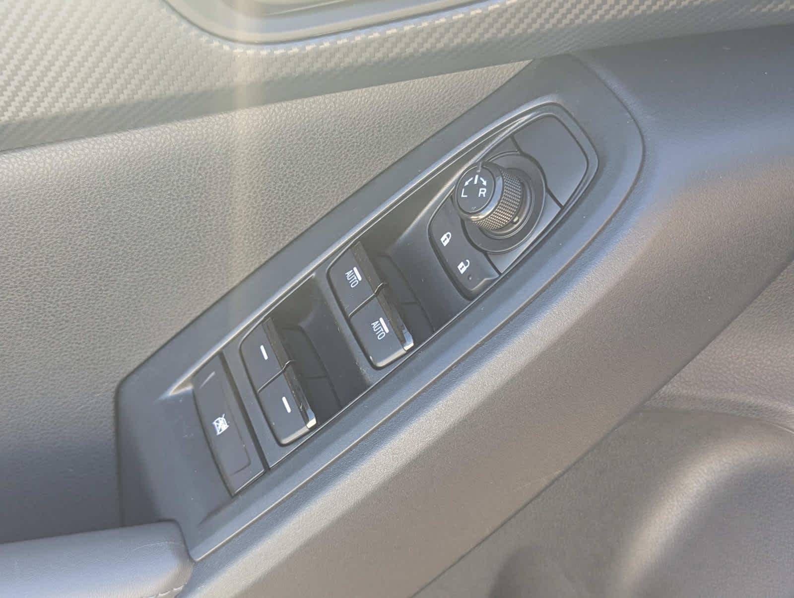 Thumbnail: 2025 Subaru Crosstrek - 24