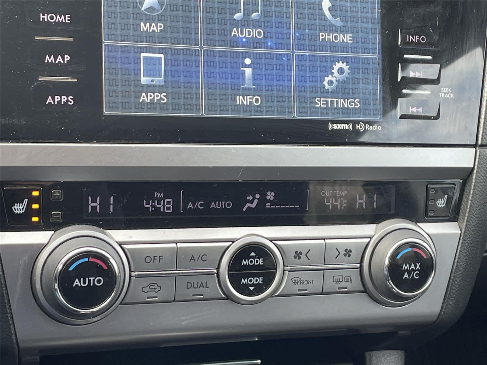 Thumbnail: 2016 Subaru Outback - 18