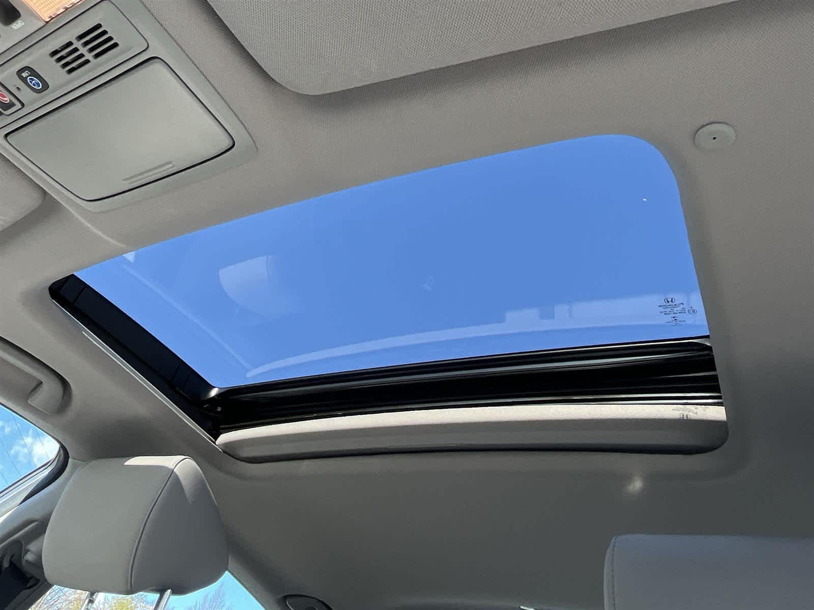 Thumbnail: 2018 Honda Accord - 14