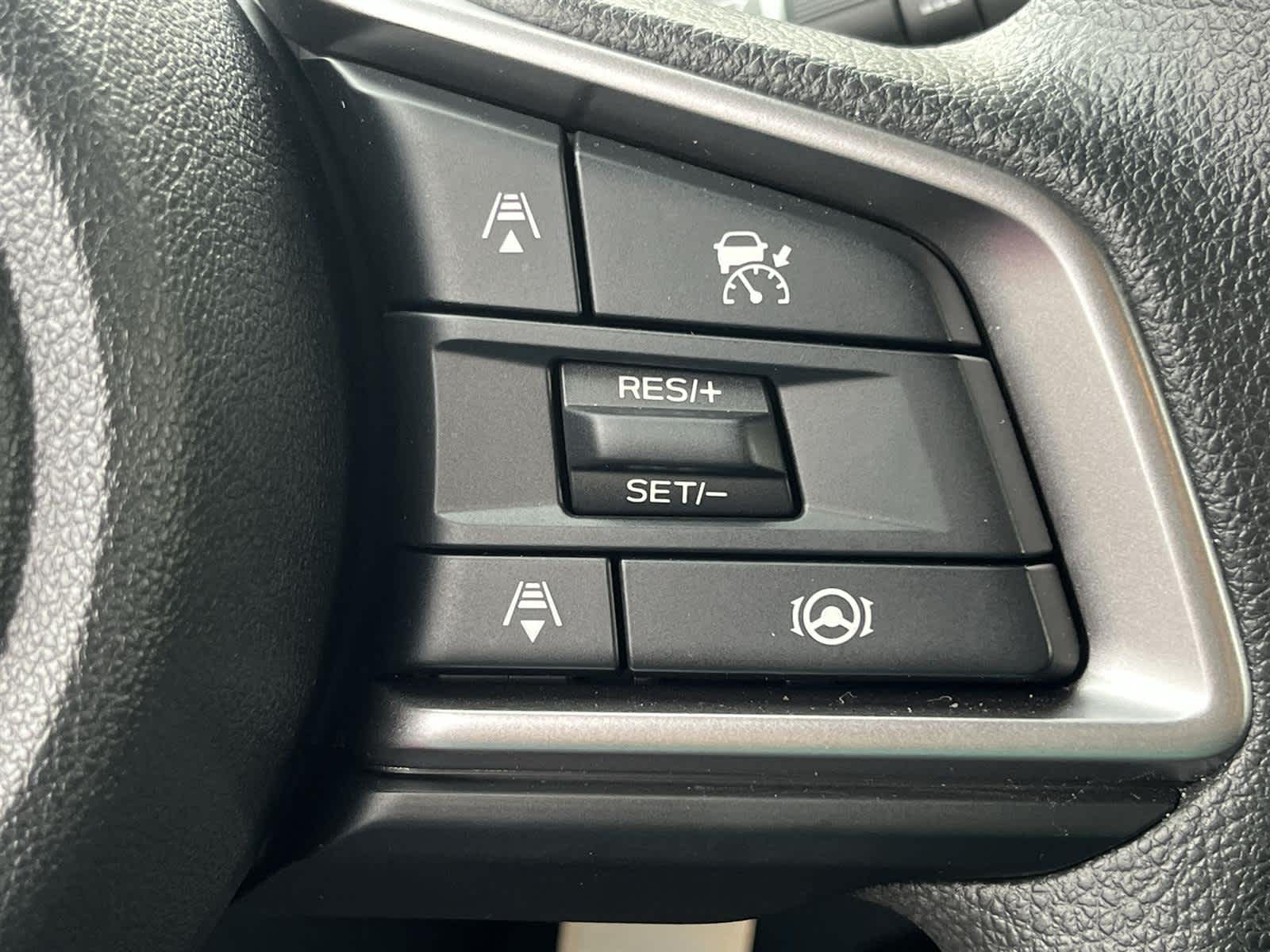 Thumbnail: 2025 Subaru Impreza - 21