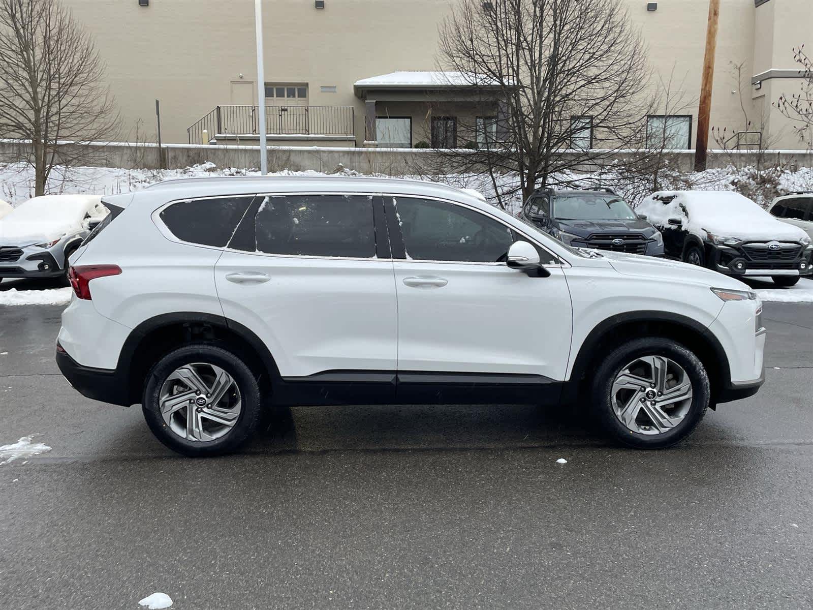 Thumbnail: 2023 Hyundai Santa Fe - 6