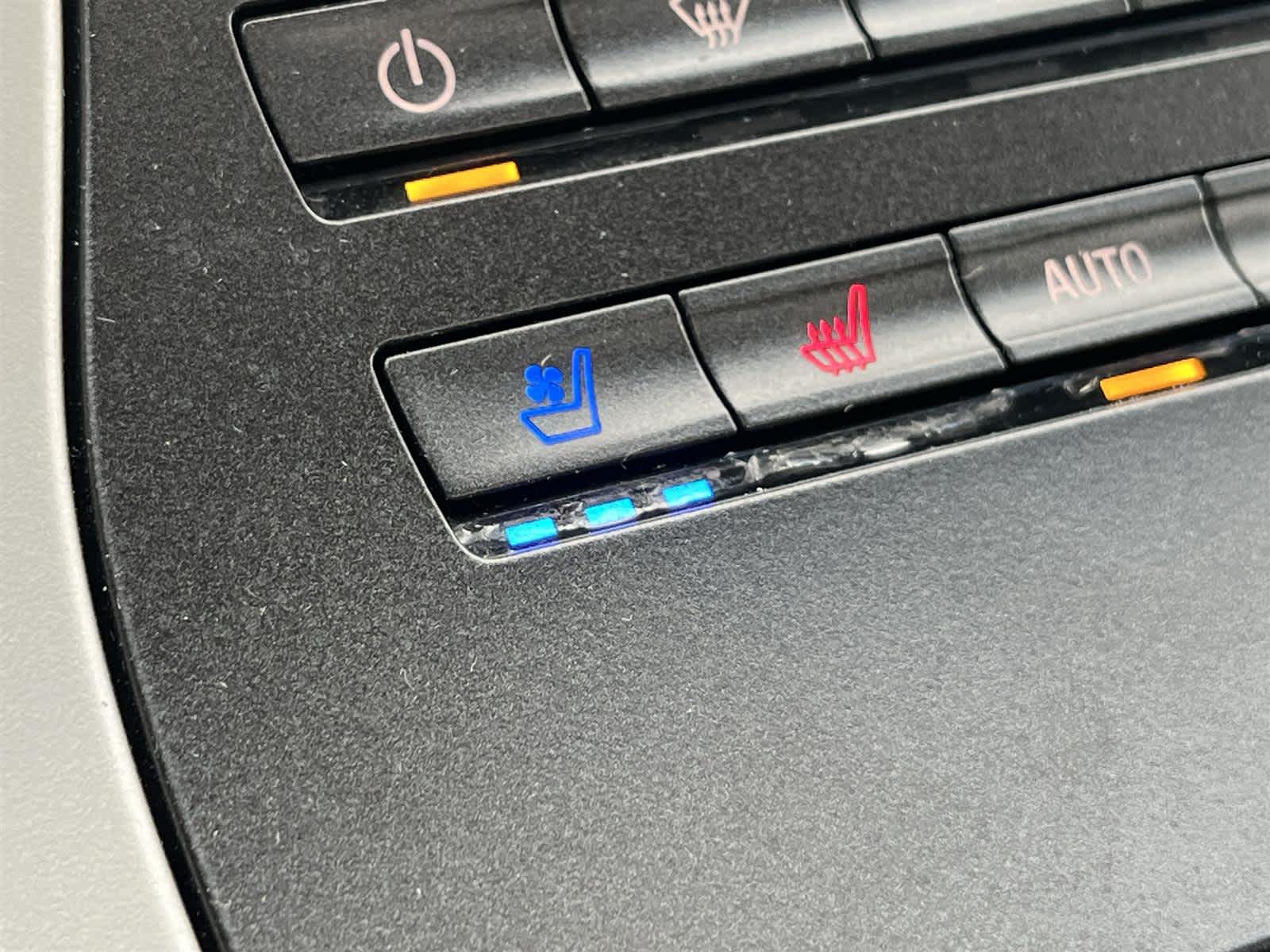 Thumbnail: 2019 Lincoln Nautilus - 26