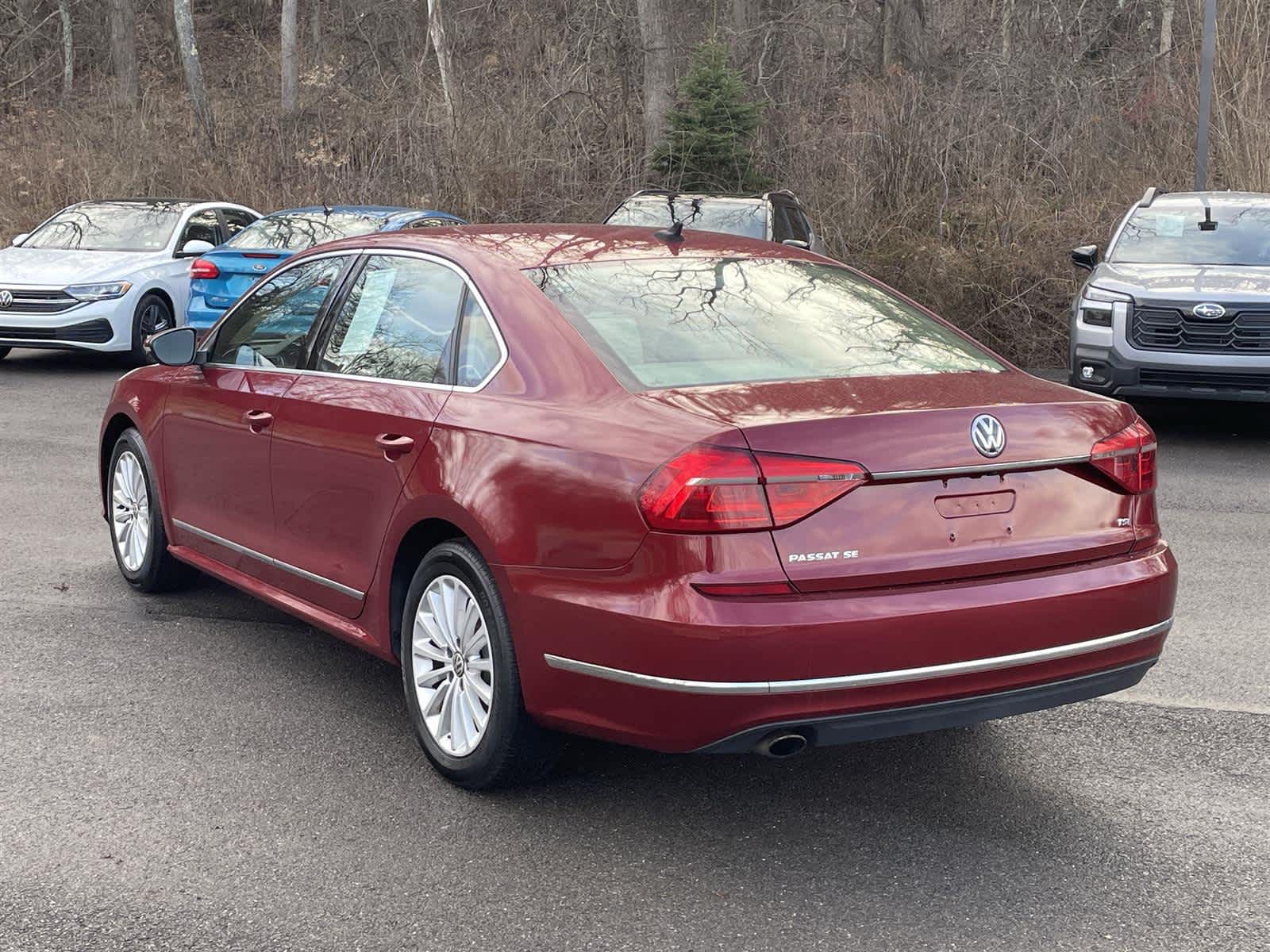 Thumbnail: 2016 Volkswagen Passat - 3