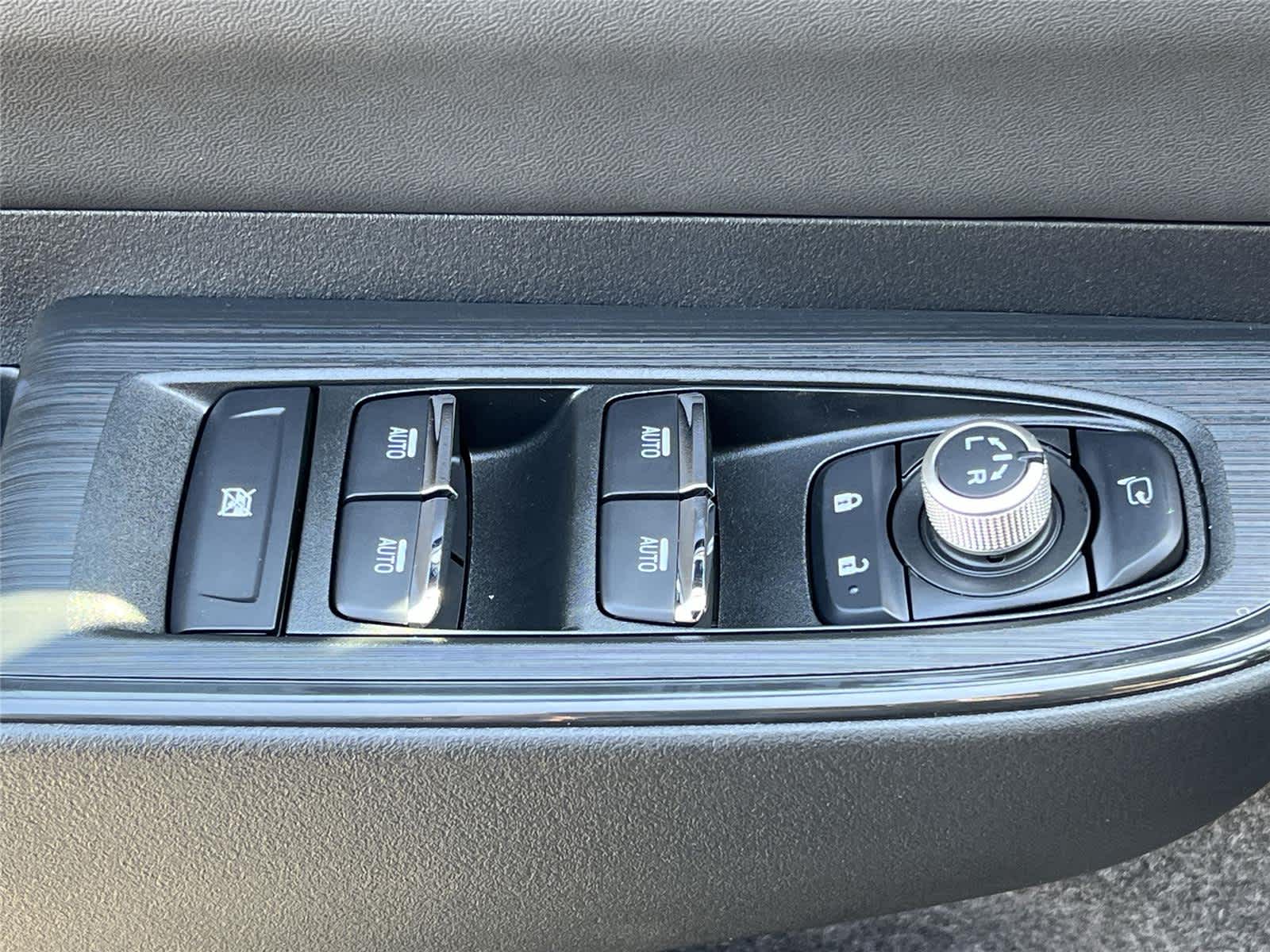 Thumbnail: 2026 Subaru Outback - 29