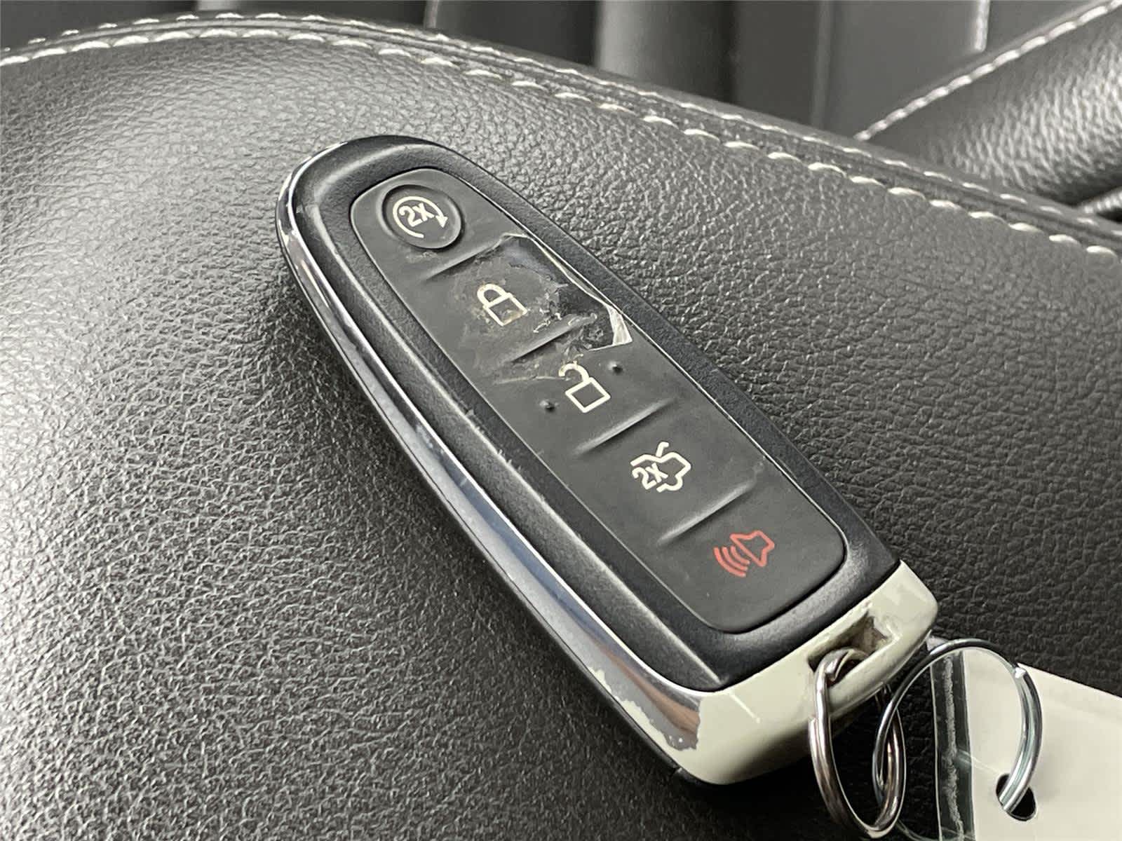 Thumbnail: 2014 Ford Escape - 21