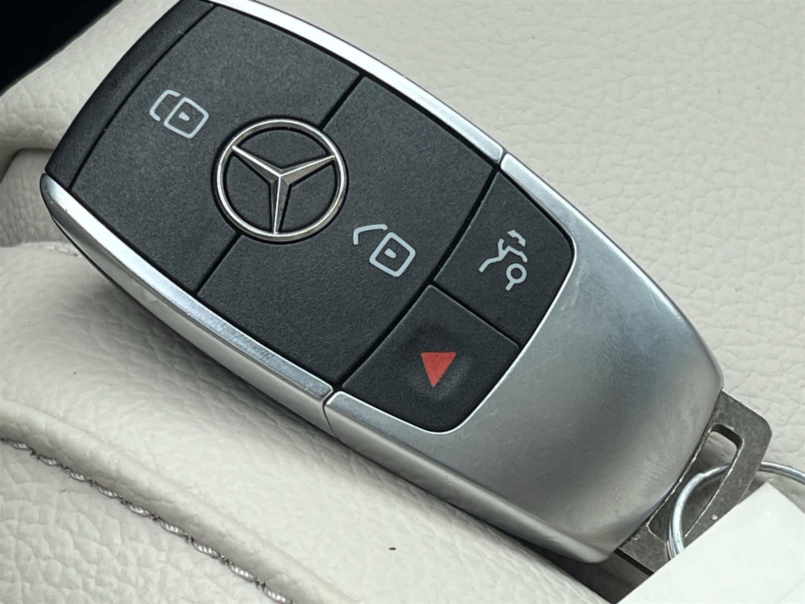 Thumbnail: 2023 Mercedes-Benz GLA - 27