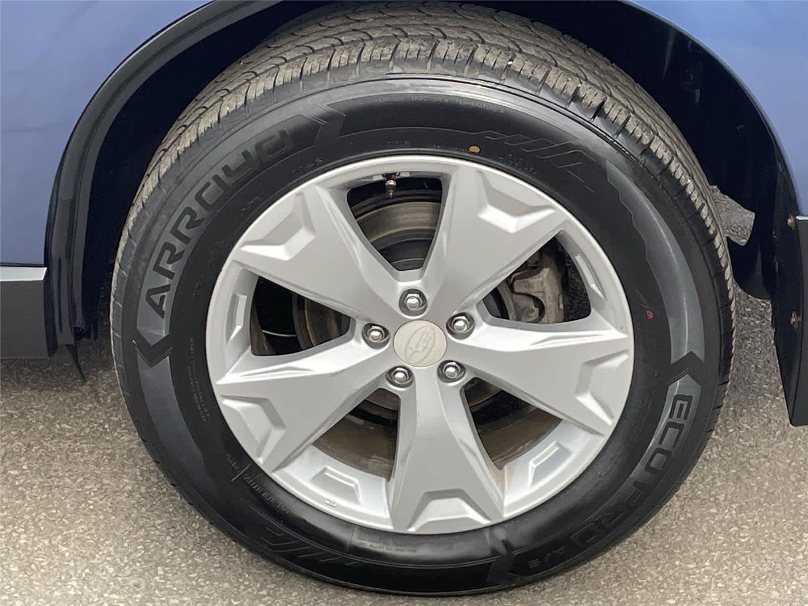 Thumbnail: 2015 Subaru Forester - 11