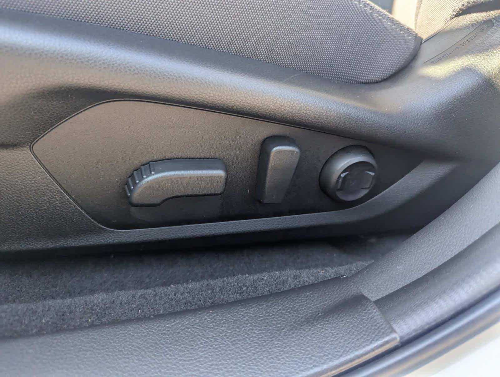 Thumbnail: 2025 Subaru Crosstrek - 10