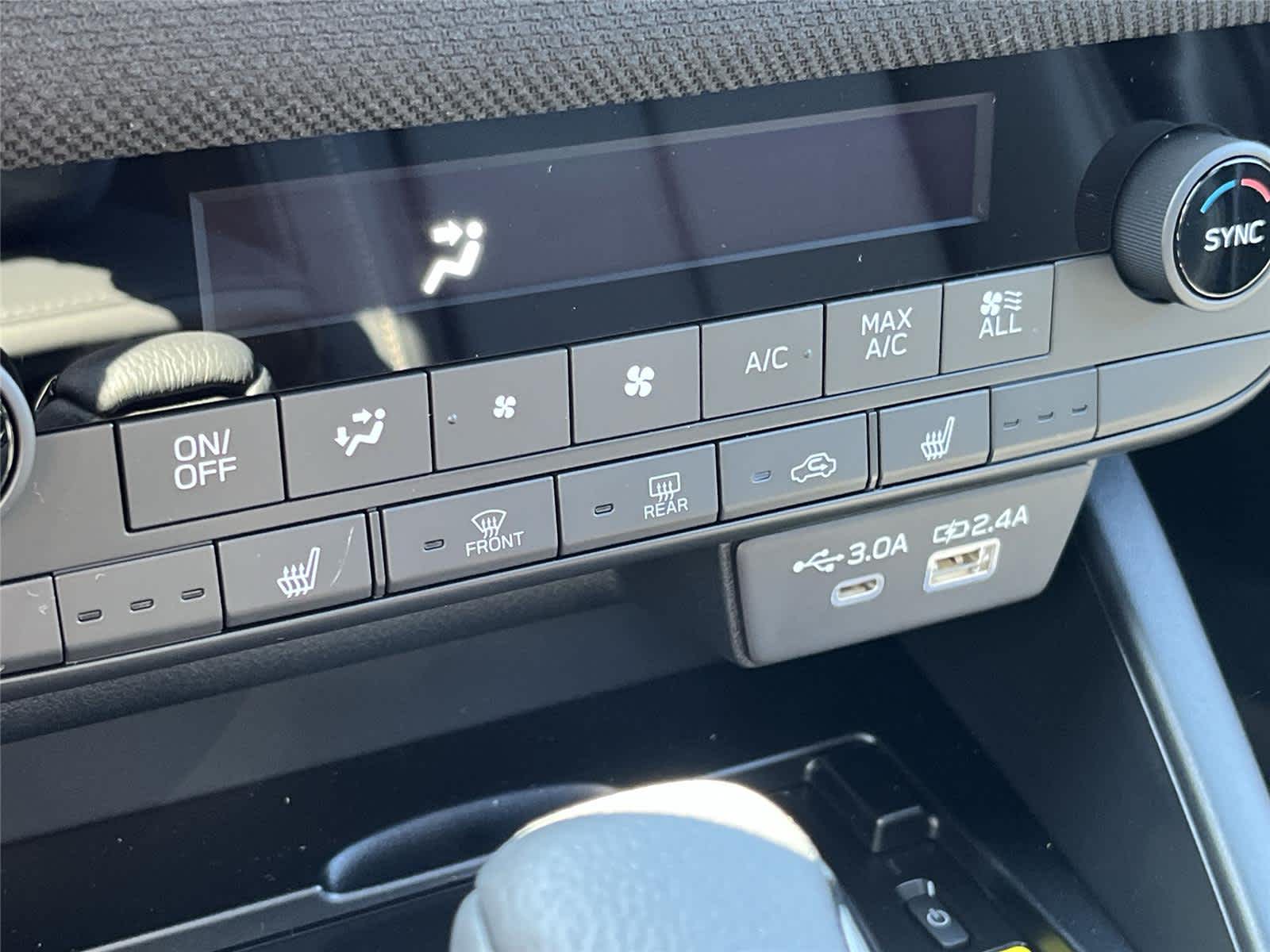 Thumbnail: 2026 Subaru Outback - 25