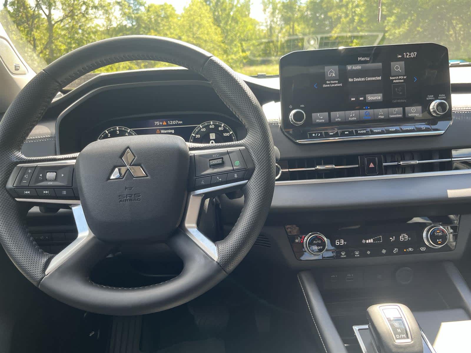 Thumbnail: 2024 Mitsubishi Outlander - 19