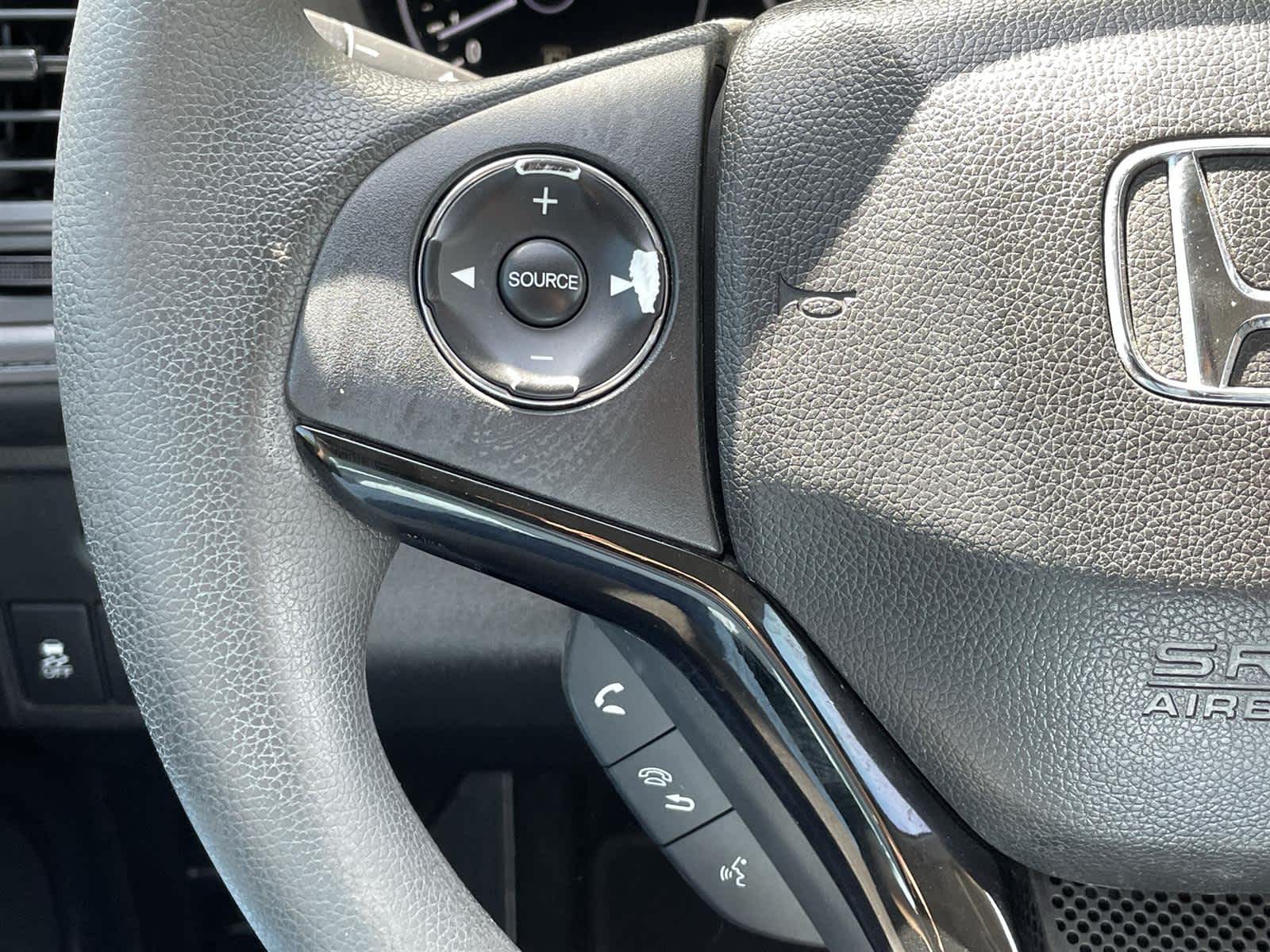 2017 Honda HR-V LX 24