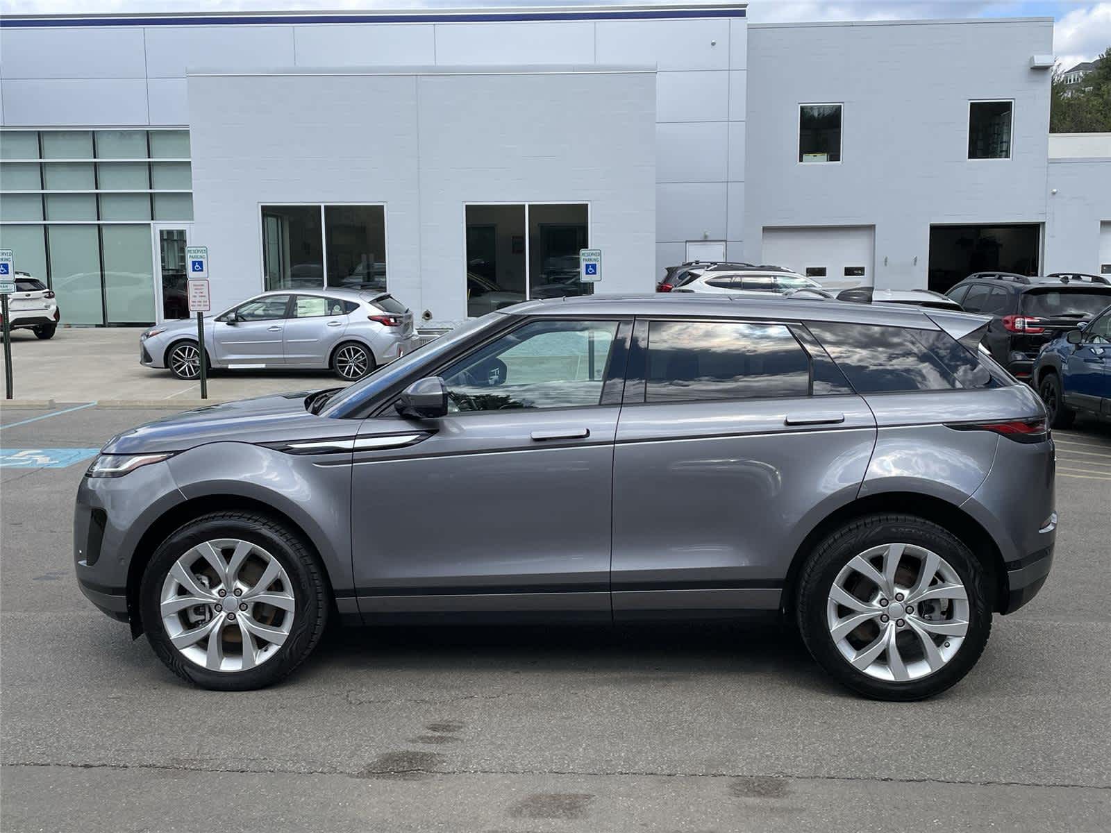Thumbnail: 2021 Land Rover Range Rover Evoque - 2