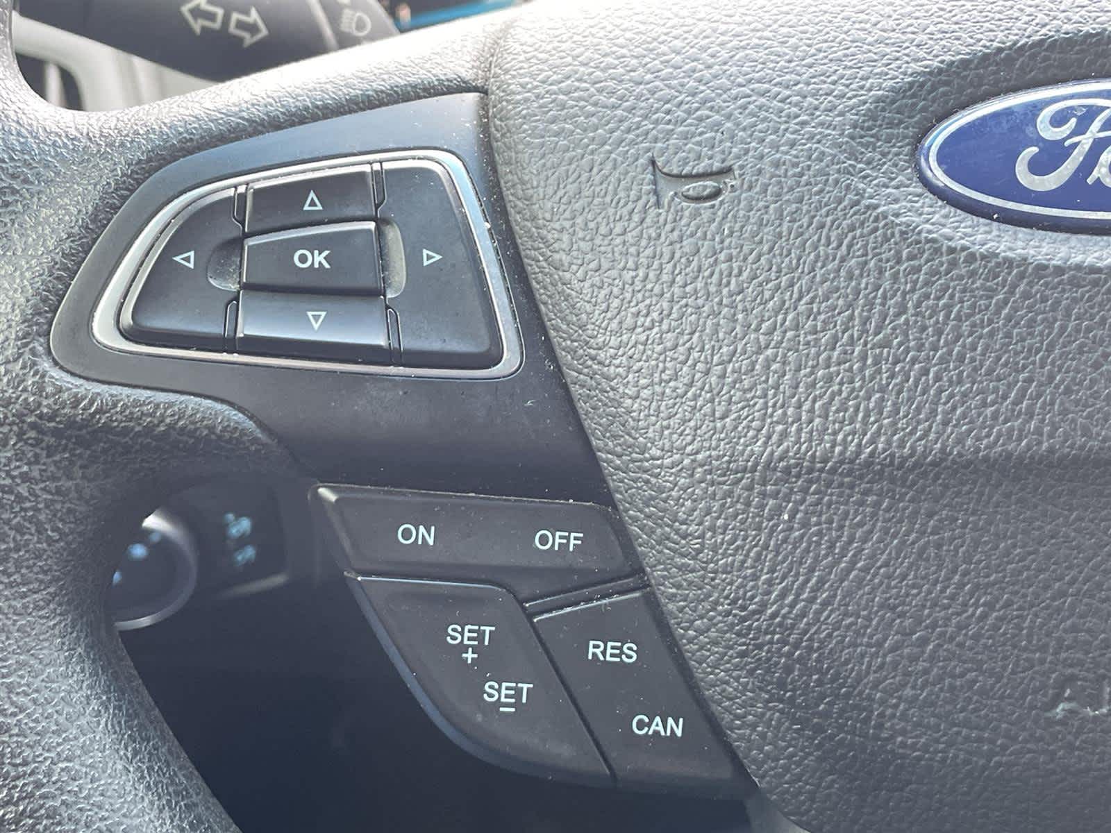 Thumbnail: 2018 Ford Focus - 17