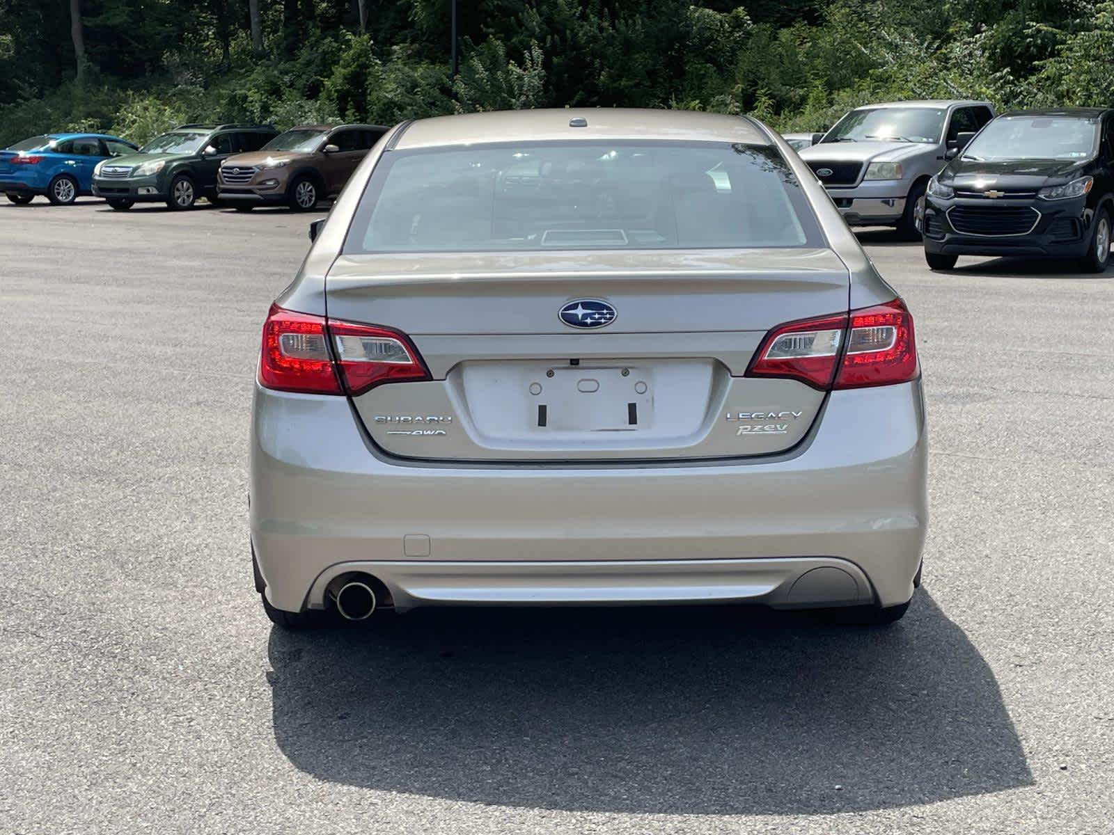 Thumbnail: 2015 Subaru Legacy - 4