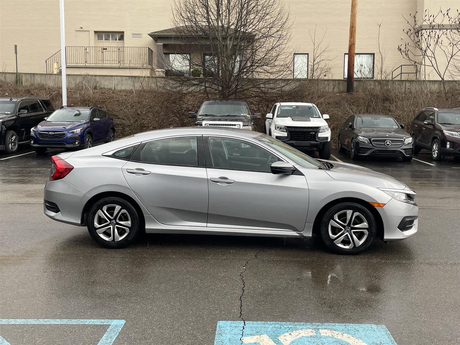 Thumbnail: 2018 Honda Civic - 6