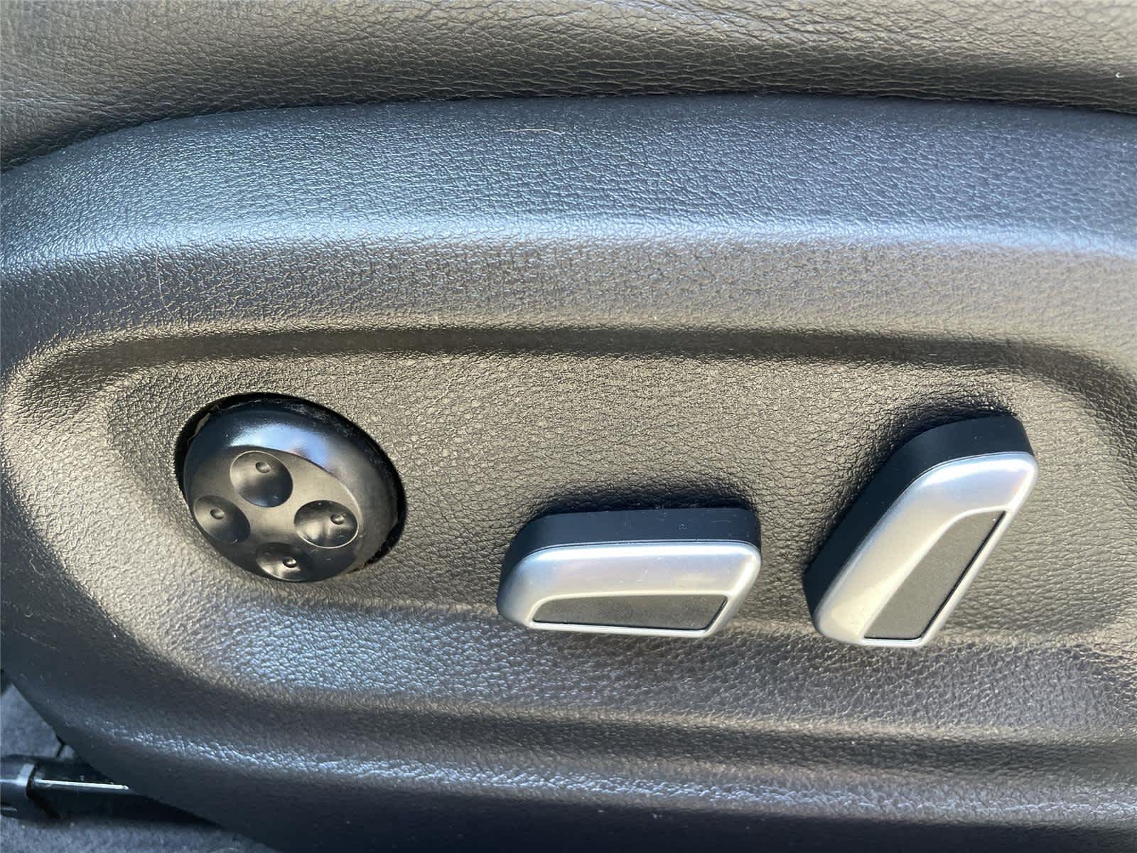 Thumbnail: 2017 Audi Q3 - 13