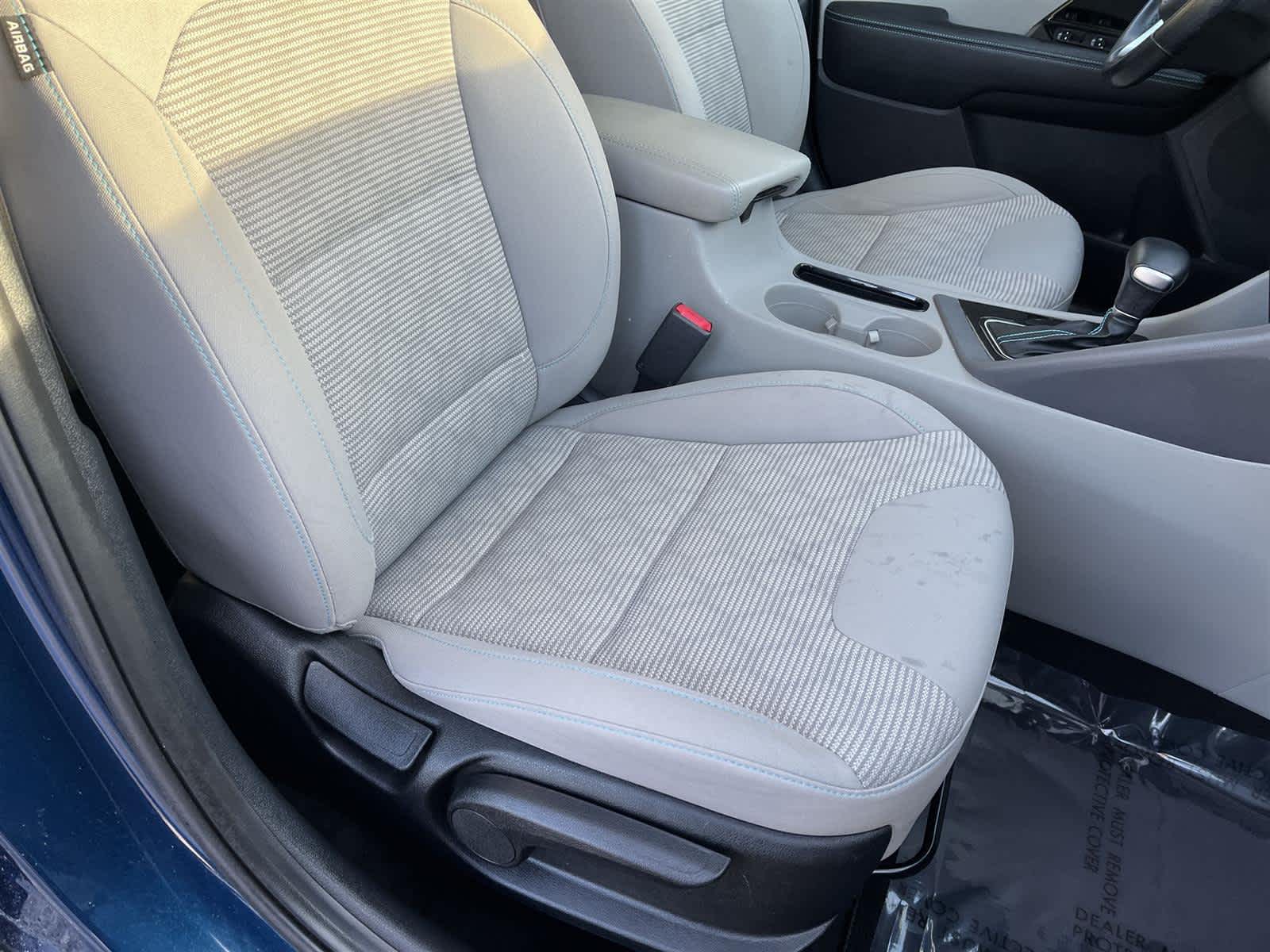 Thumbnail: 2022 Kia Niro - 15