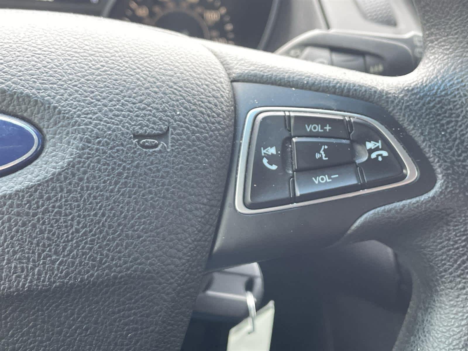 Thumbnail: 2018 Ford Focus - 18