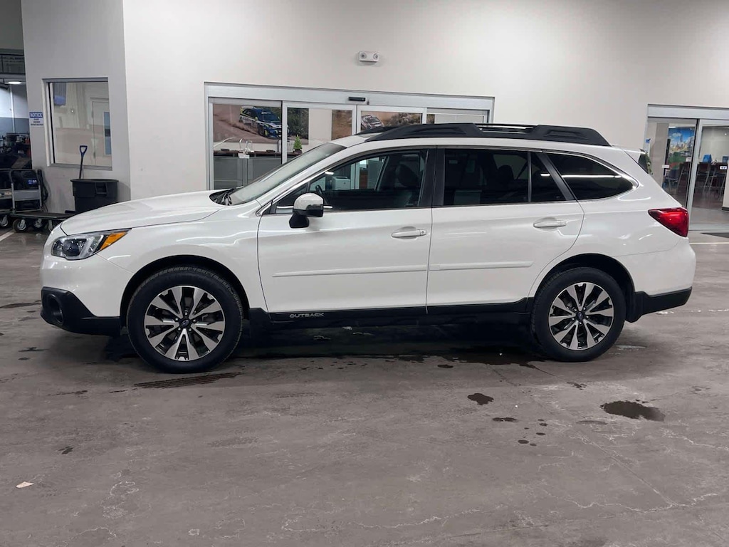 Used 2016 Subaru Outback 3.6R Limited SUV