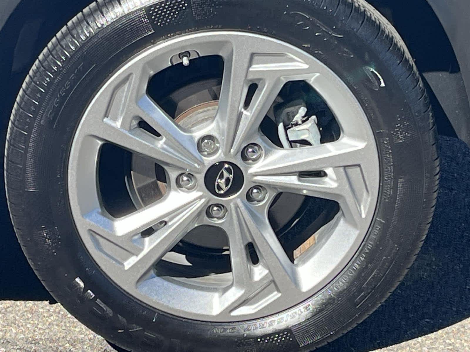 Thumbnail: 2023 Hyundai Kona - 11