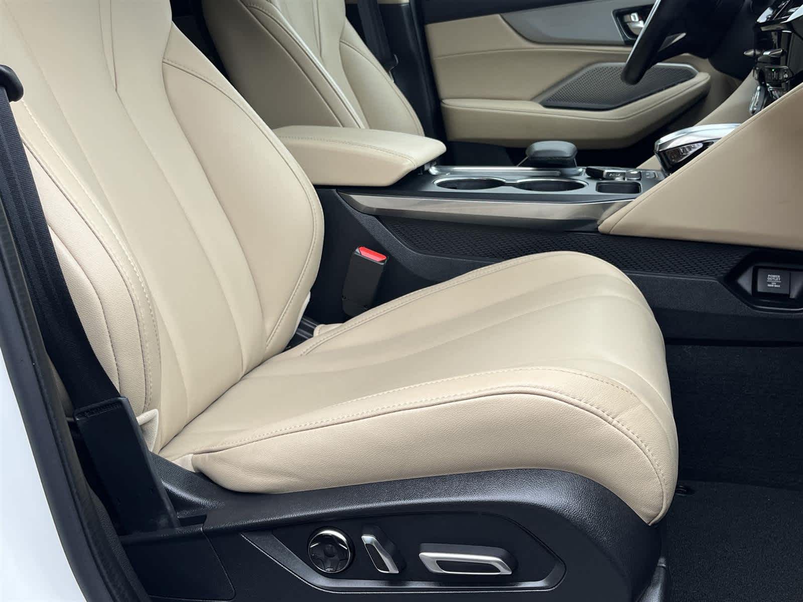 Thumbnail: 2023 Acura MDX - 19