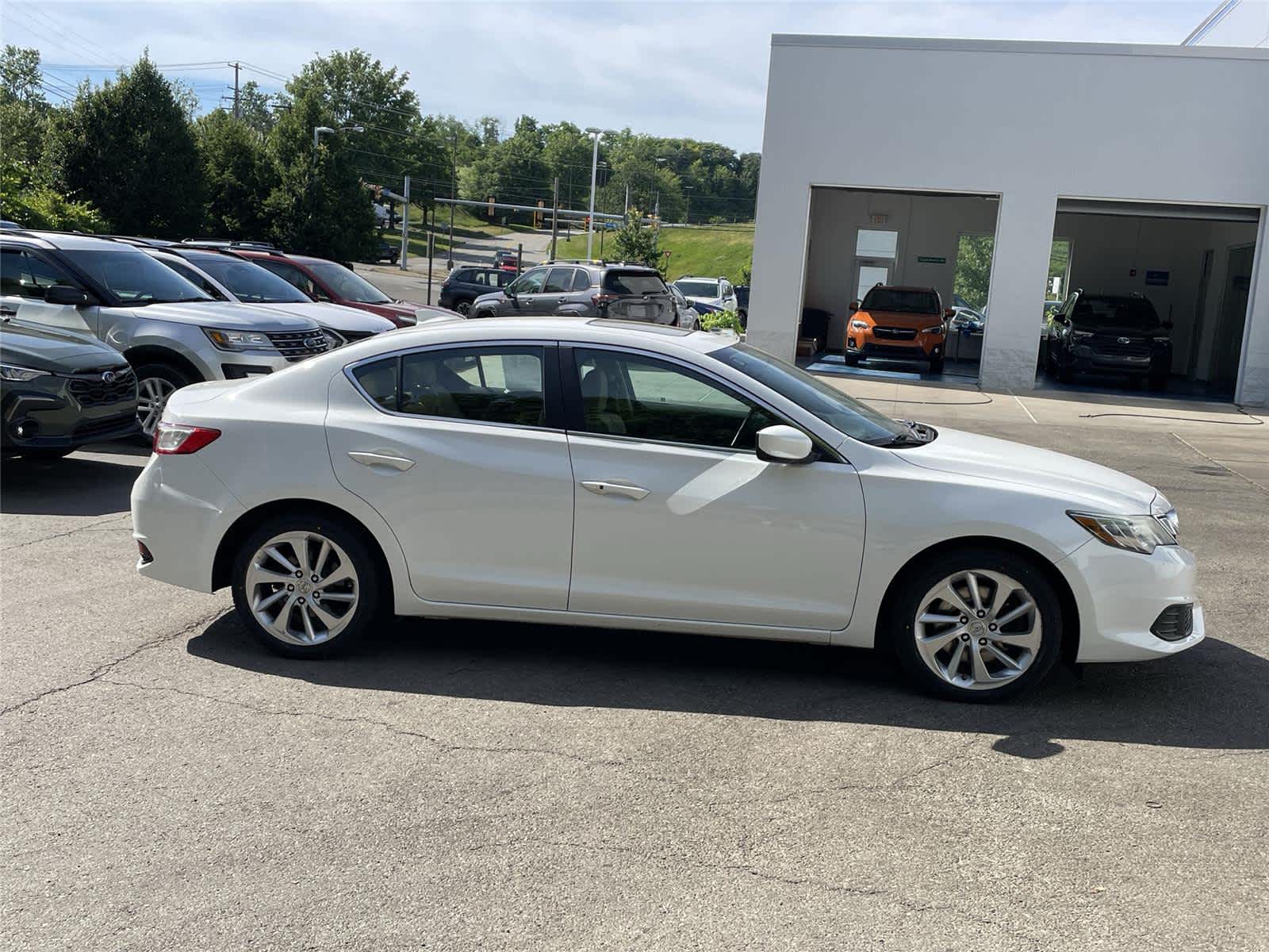 Thumbnail: 2016 Acura ILX - 4