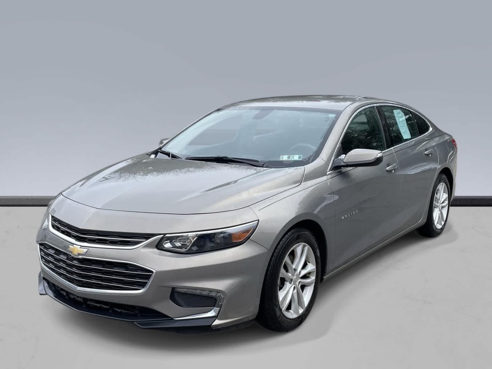 Thumbnail: 2017 Chevrolet Malibu - 1