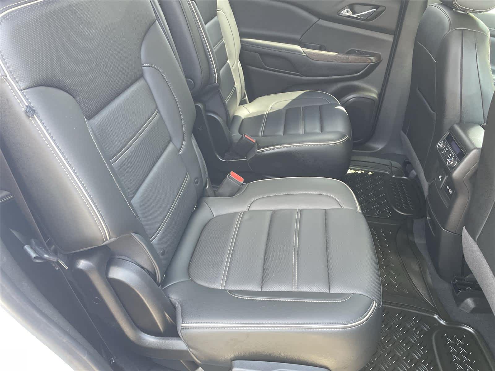 Thumbnail: 2021 GMC Acadia - 18