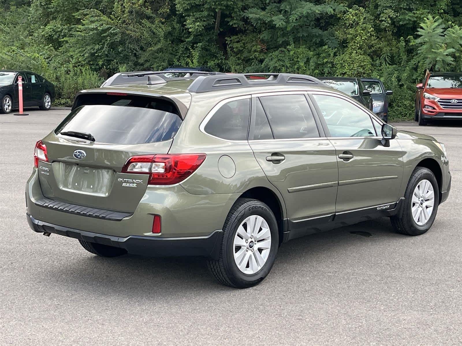 Thumbnail: 2017 Subaru Outback - 5