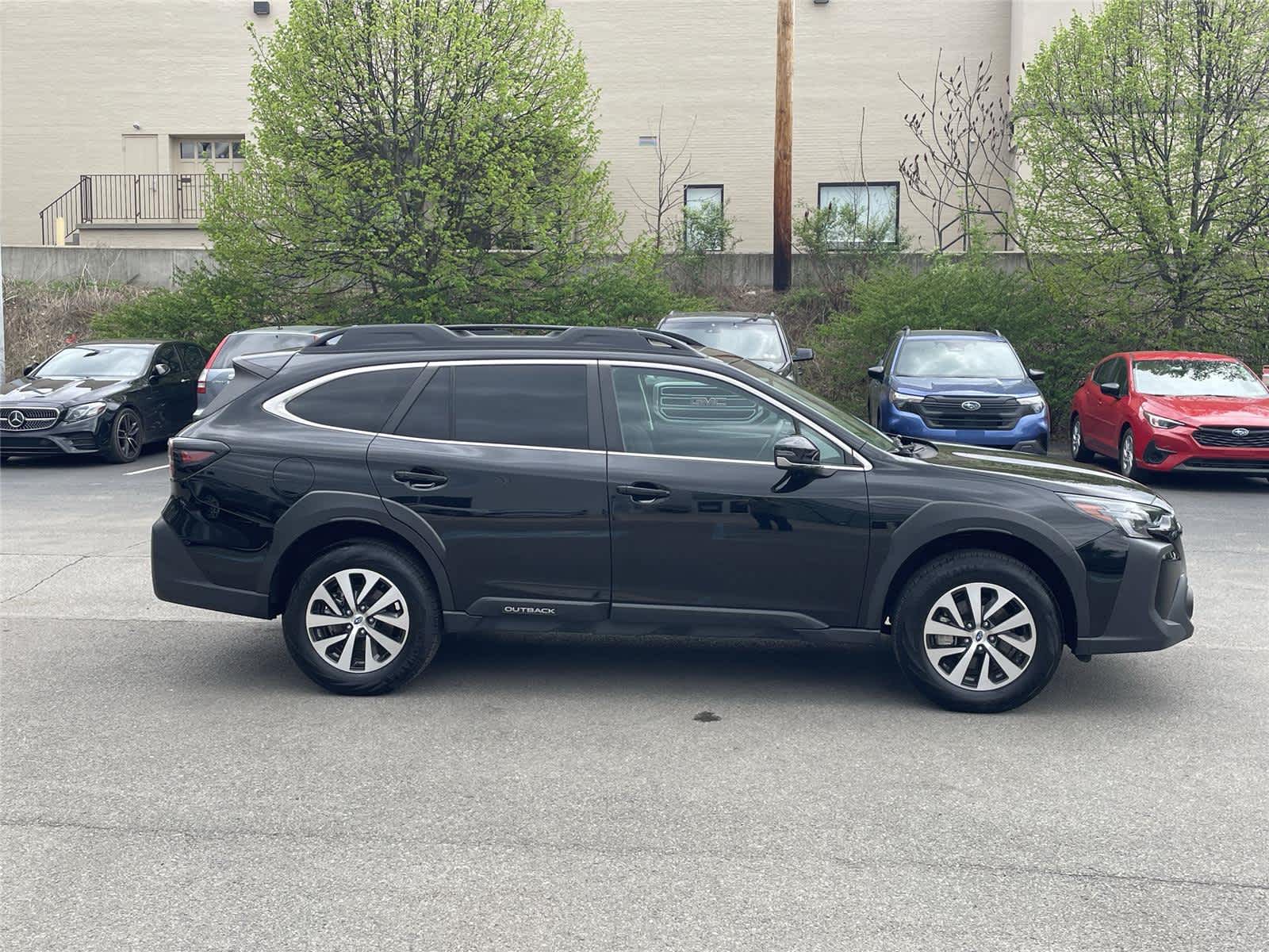 Thumbnail: 2025 Subaru Outback - 6