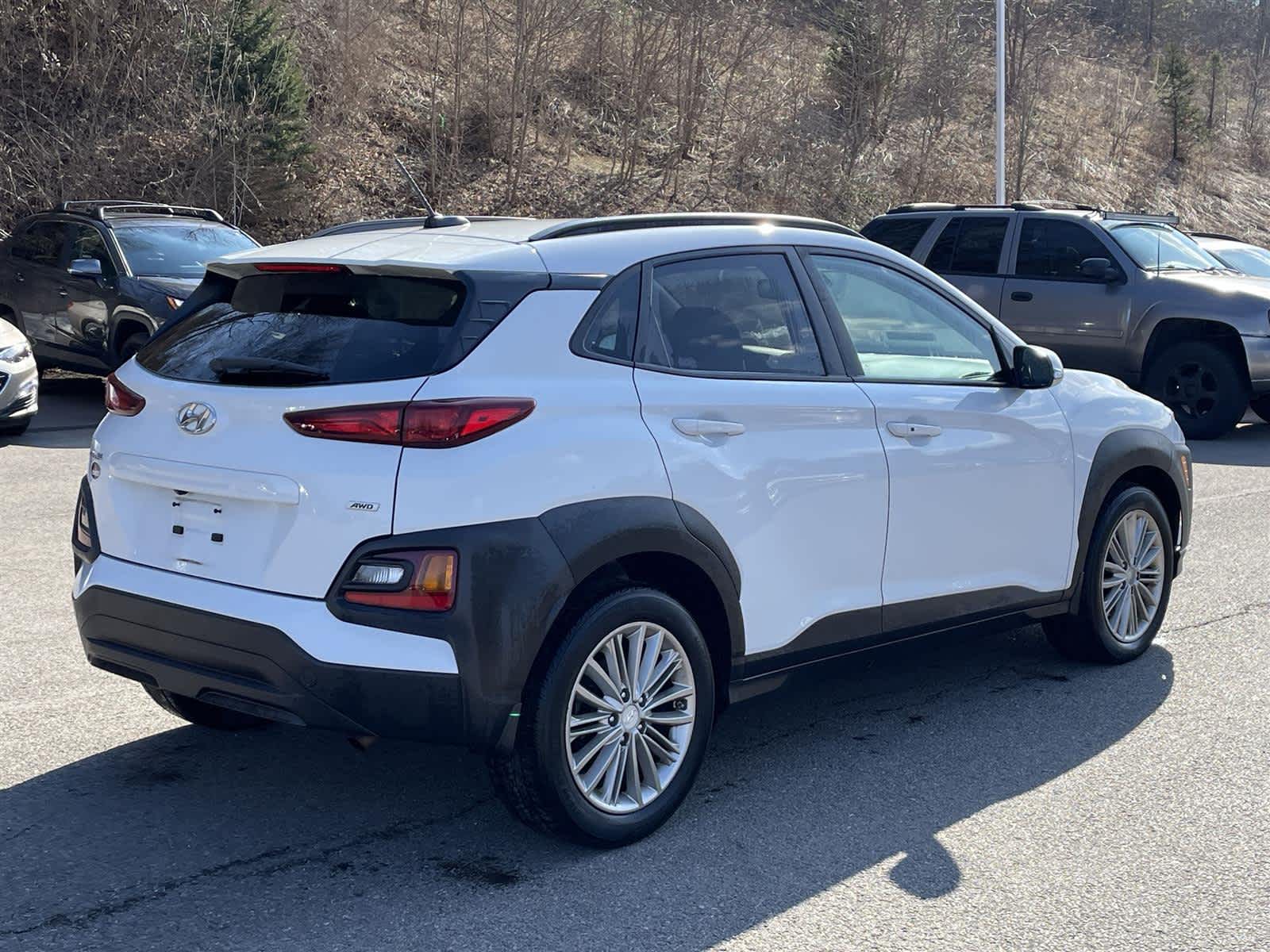Thumbnail: 2019 Hyundai Kona - 3