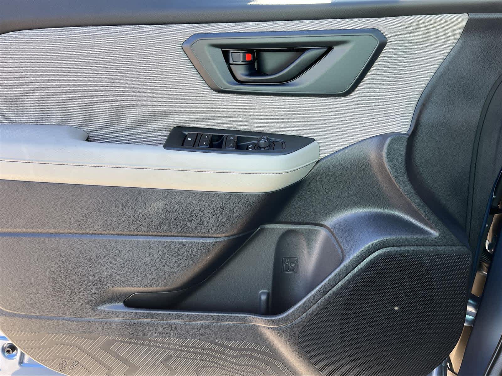 Thumbnail: 2025 Subaru Forester - 23