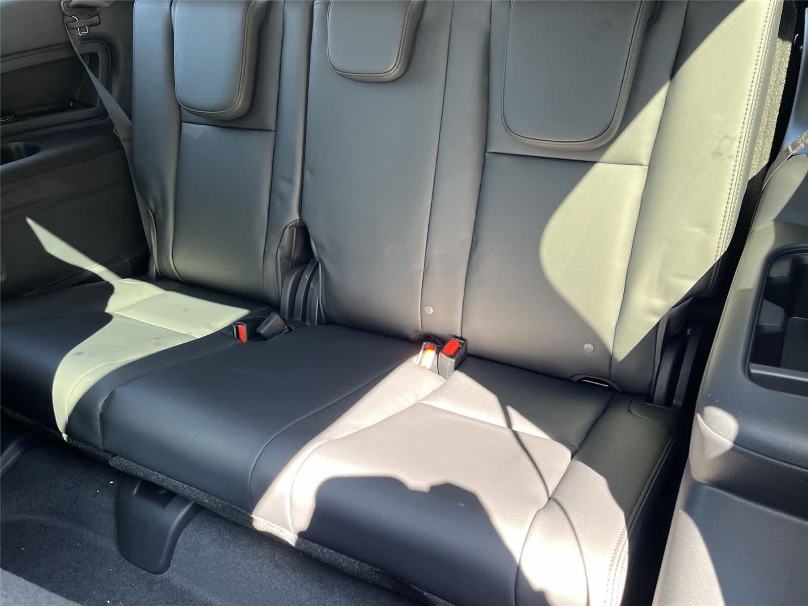 Thumbnail: 2026 Subaru Ascent - 16