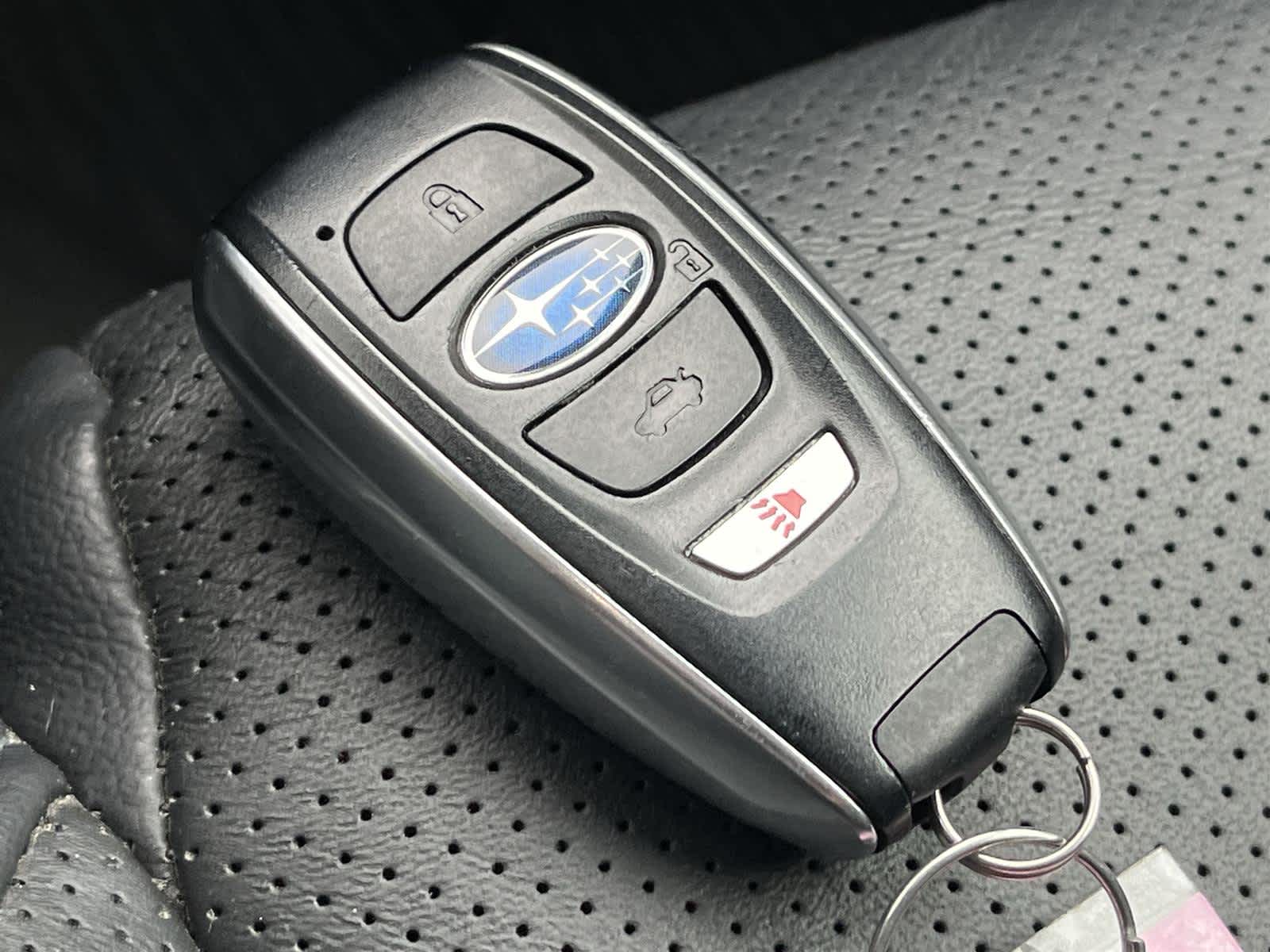 2023 Subaru Outback Touring 32