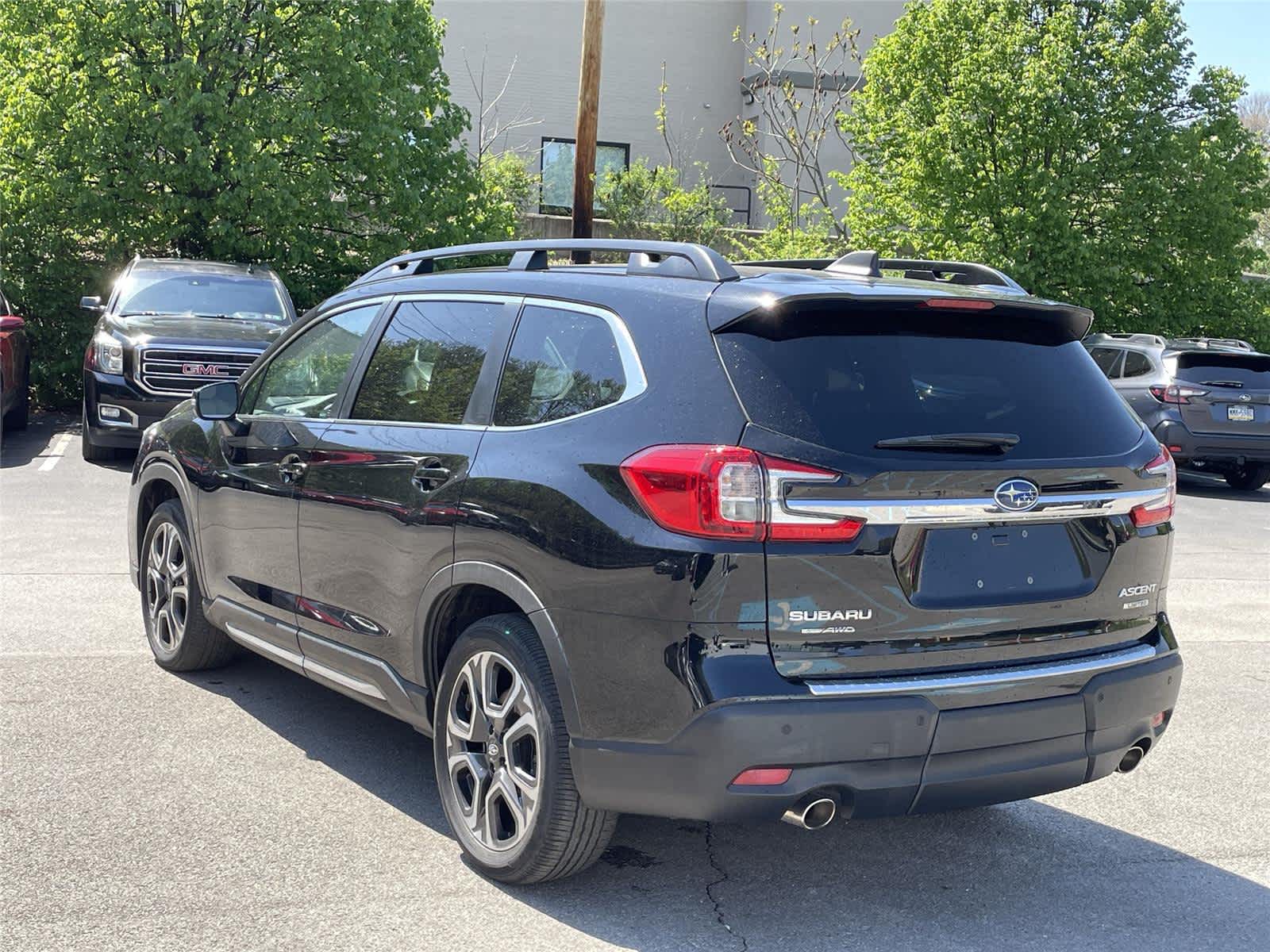 Thumbnail: 2023 Subaru Ascent - 3