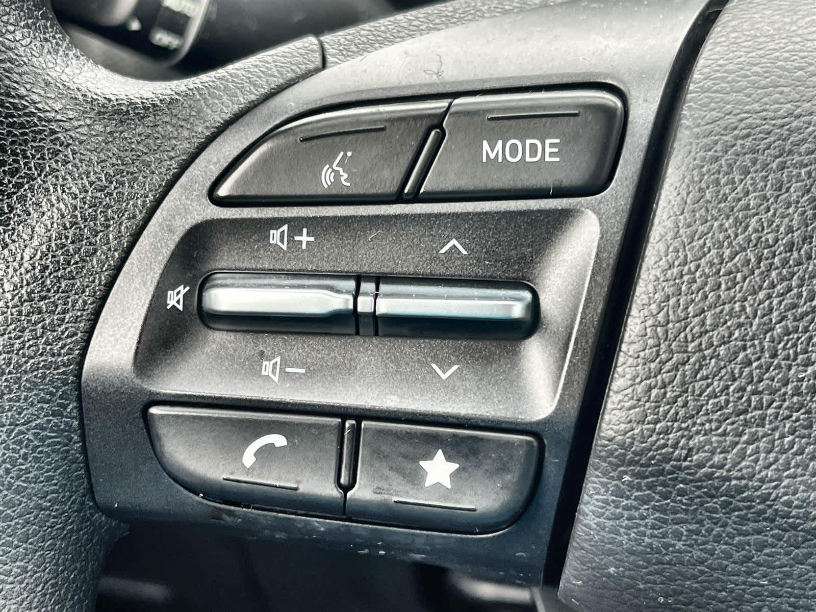 Thumbnail: 2023 Hyundai Kona - 25