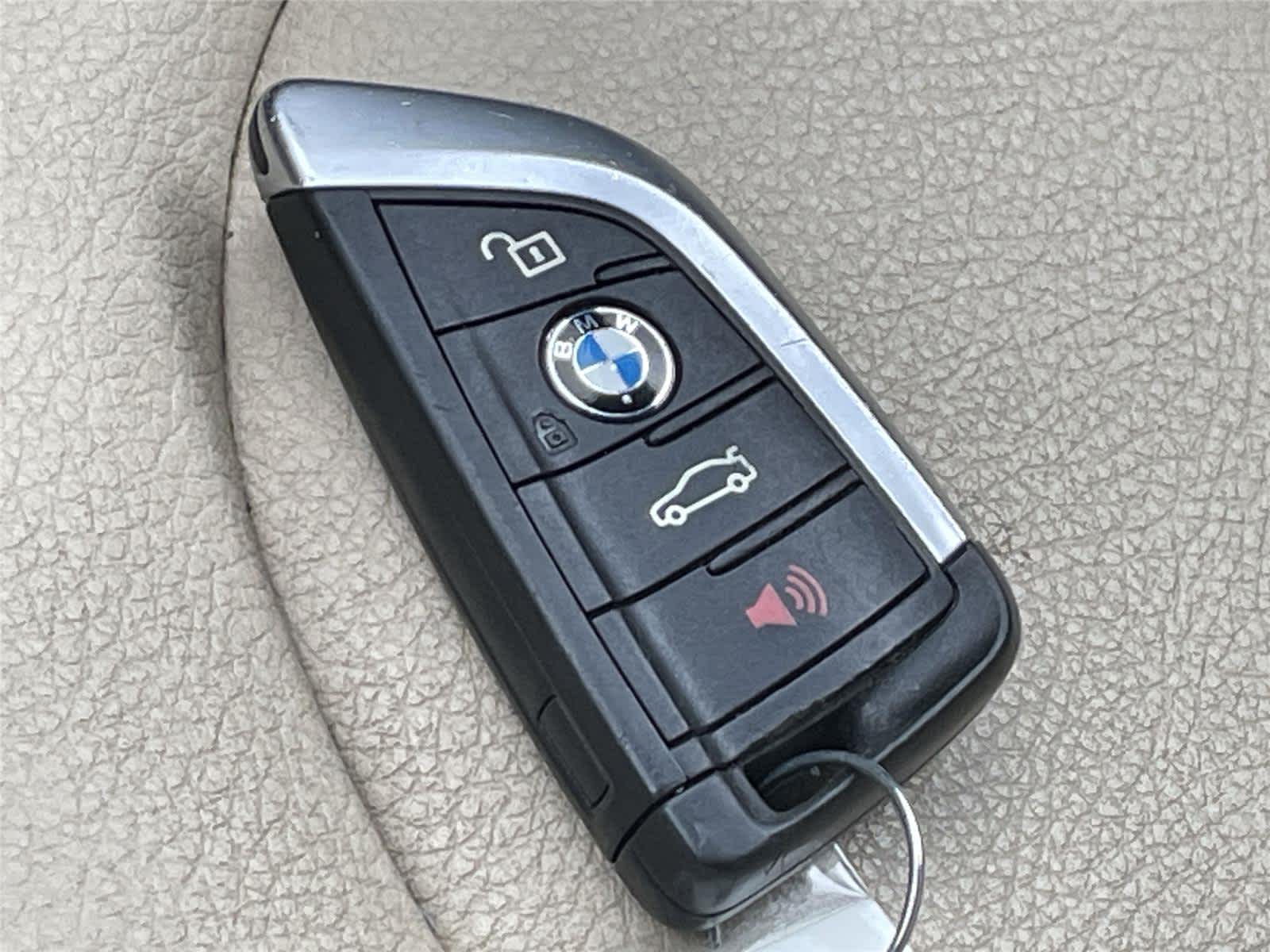 Thumbnail: 2017 BMW X1 - 31