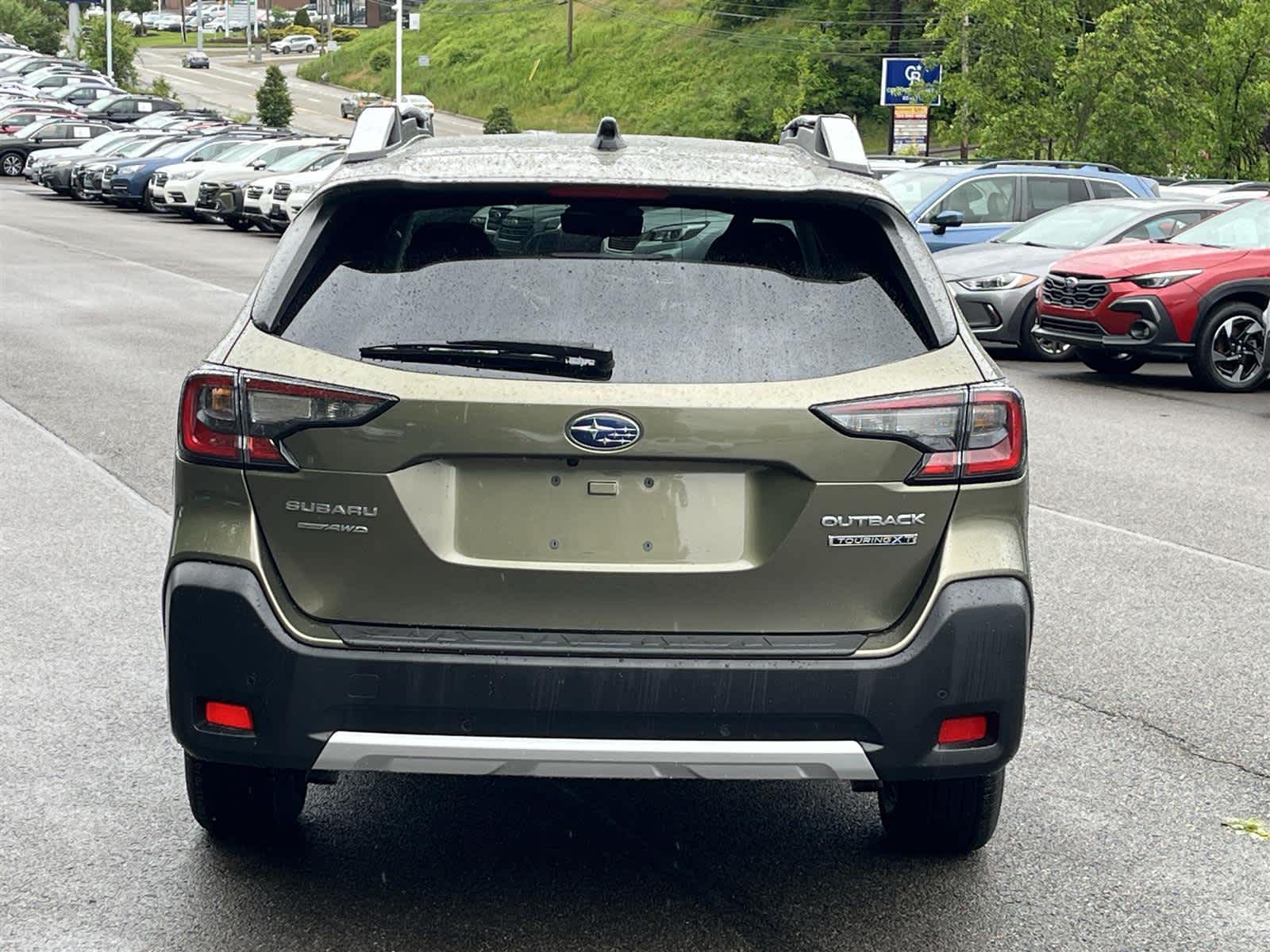 2023 Subaru Outback Touring 4