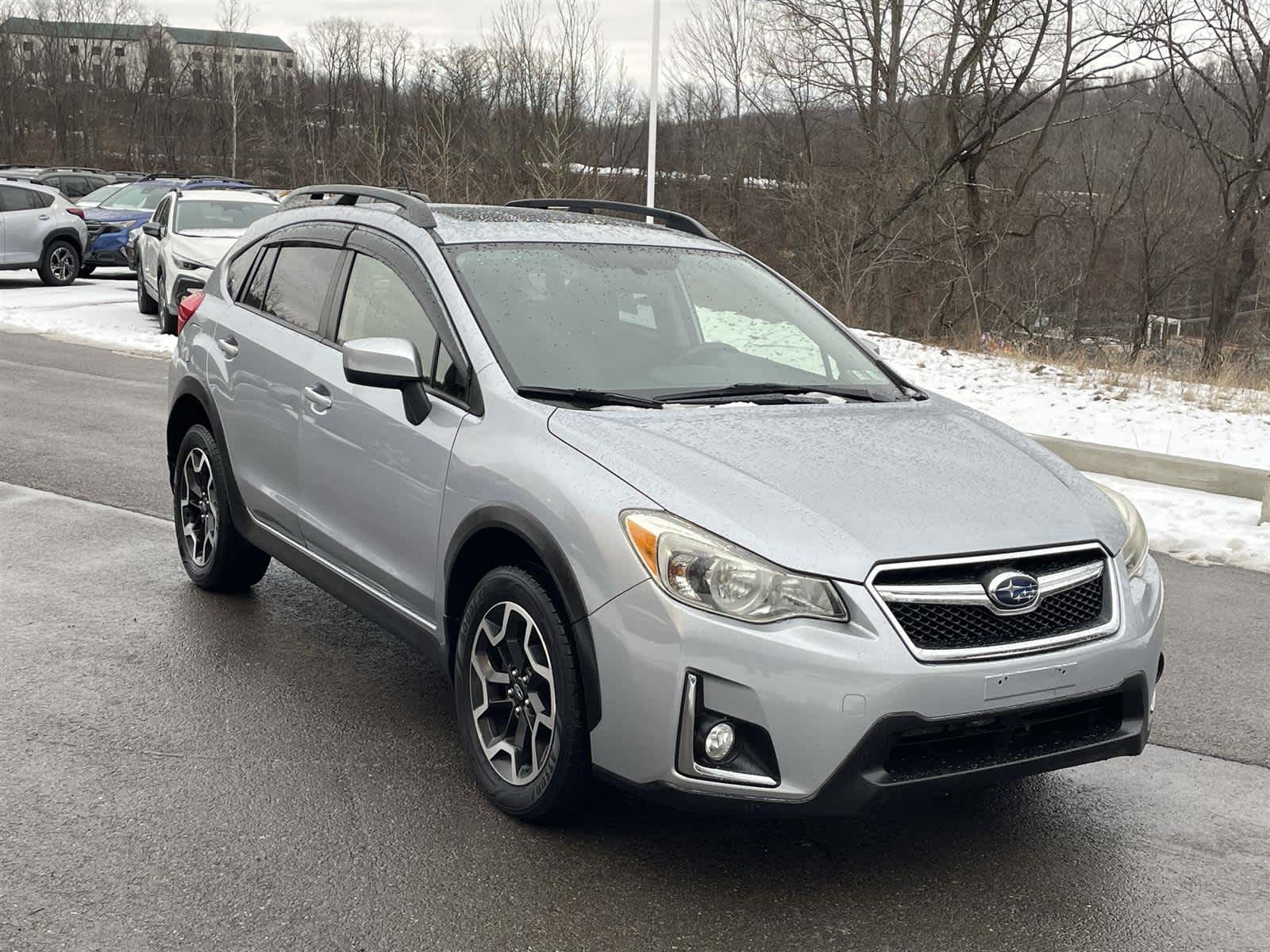 Thumbnail: 2017 Subaru Crosstrek - 7