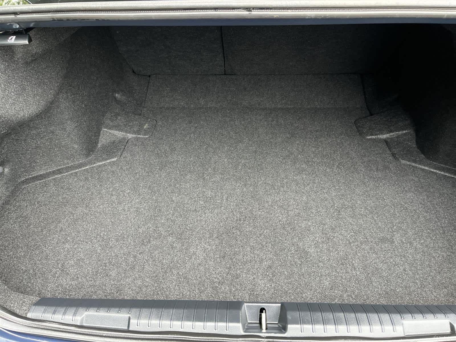 2024 Subaru Legacy Premium 14