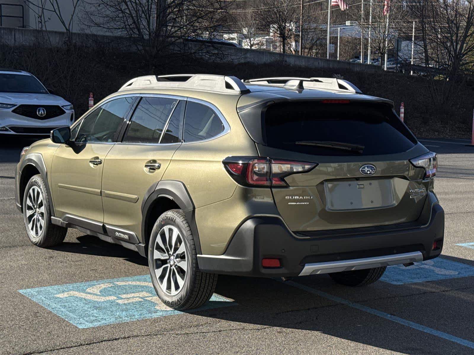 Thumbnail: 2025 Subaru Outback - 3